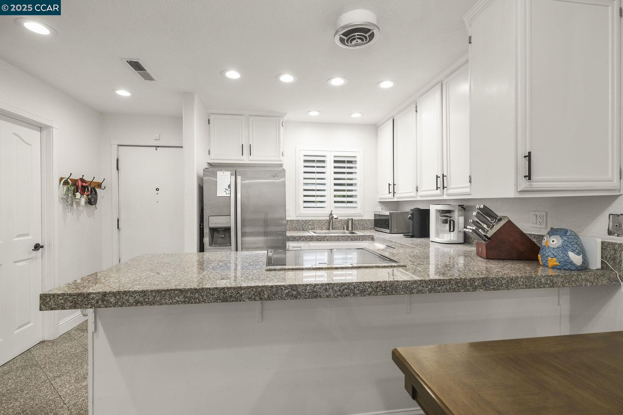 Photo #13: 41111381 Listing: Photo #13