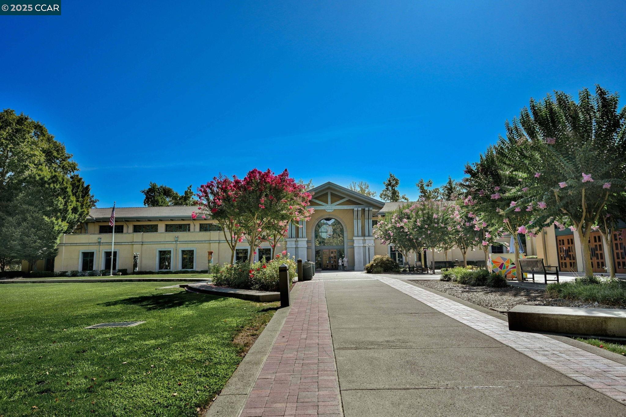 Photo #34: 41111381 Listing: Photo #34