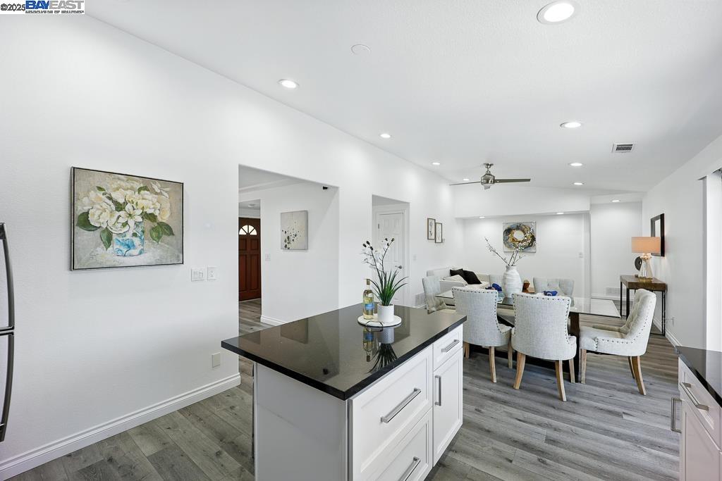 Detail Gallery Image 19 of 60 For 5953 Bellflower Drive, Newark,  CA 94560 - 4 Beds | 2 Baths