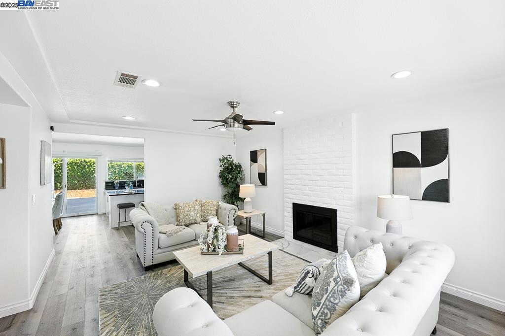 Detail Gallery Image 3 of 60 For 5953 Bellflower Drive, Newark,  CA 94560 - 4 Beds | 2 Baths