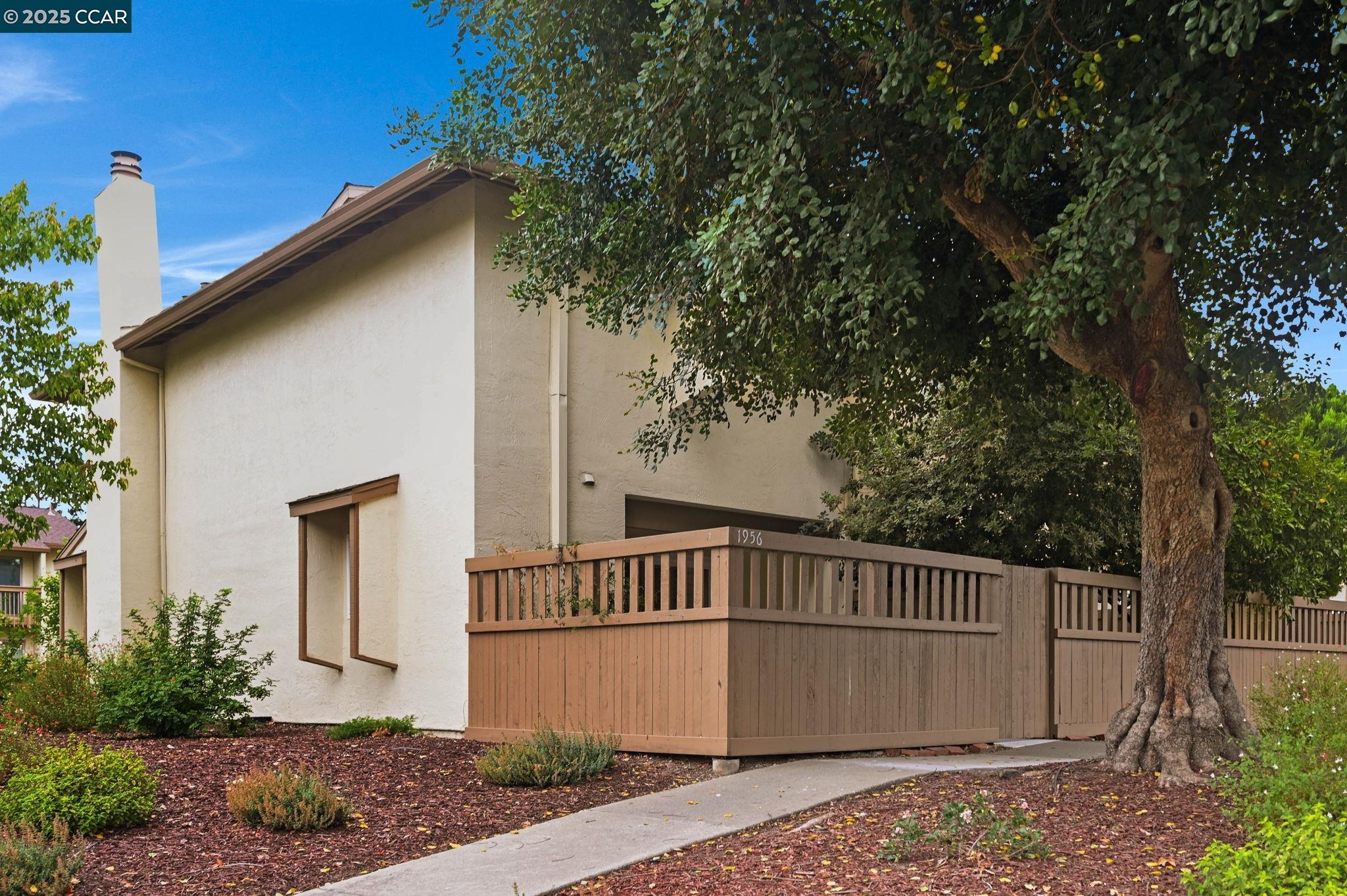 Photo #28: 41111388 Listing: Photo #28