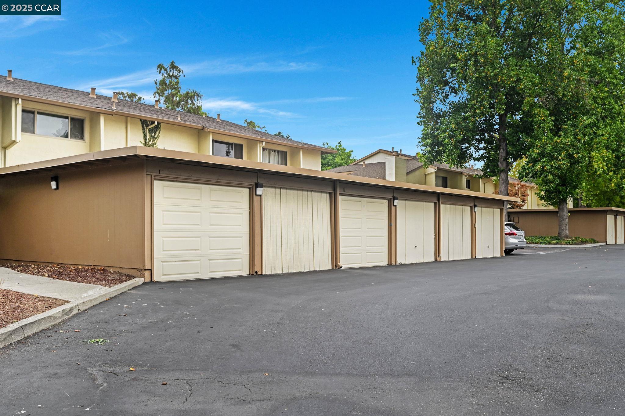 Photo #29: 41111388 Listing: Photo #29
