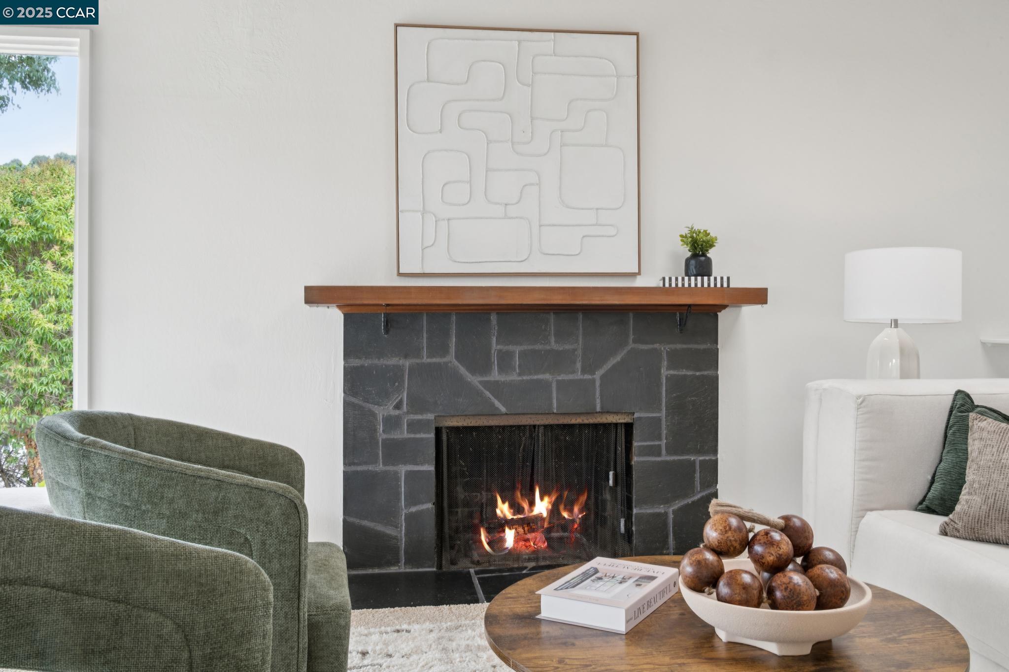 Detail Gallery Image 11 of 50 For 12 La Cresta Rd, Orinda,  CA 94563 - 4 Beds | 3 Baths