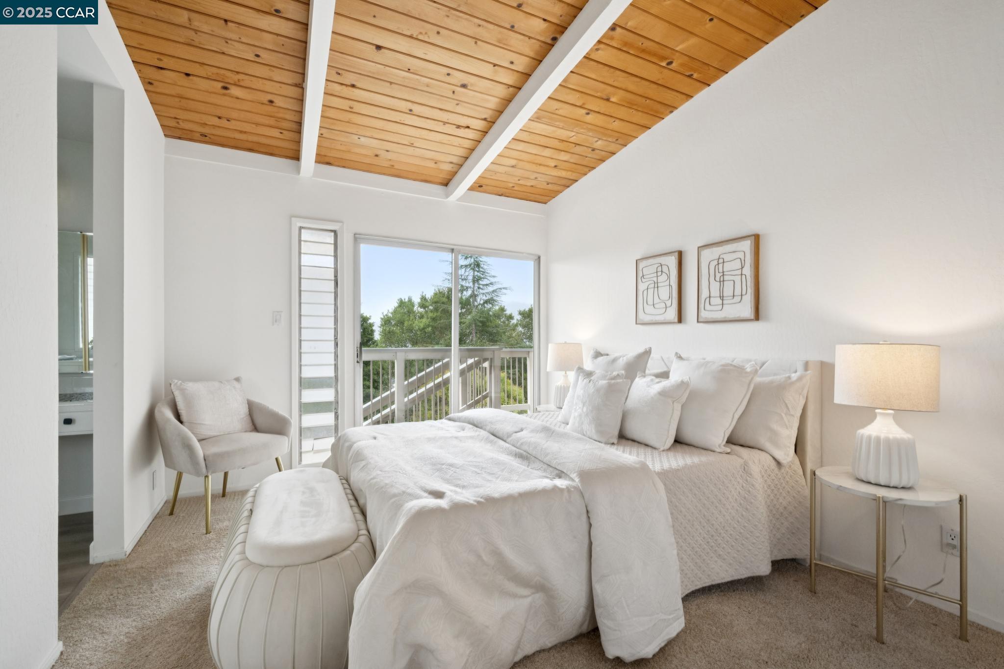 Detail Gallery Image 16 of 50 For 12 La Cresta Rd, Orinda,  CA 94563 - 4 Beds | 3 Baths