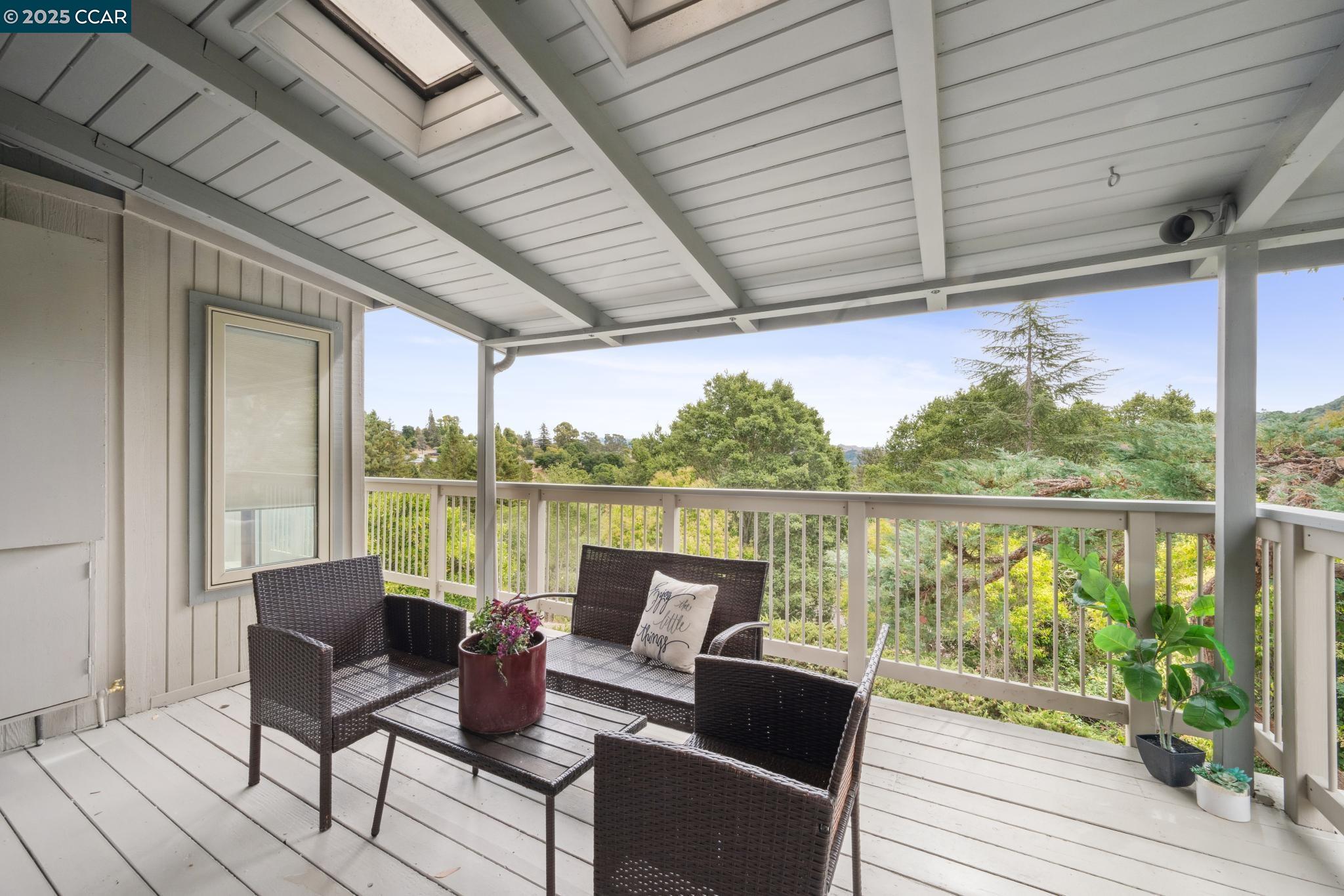 Detail Gallery Image 37 of 50 For 12 La Cresta Rd, Orinda,  CA 94563 - 4 Beds | 3 Baths