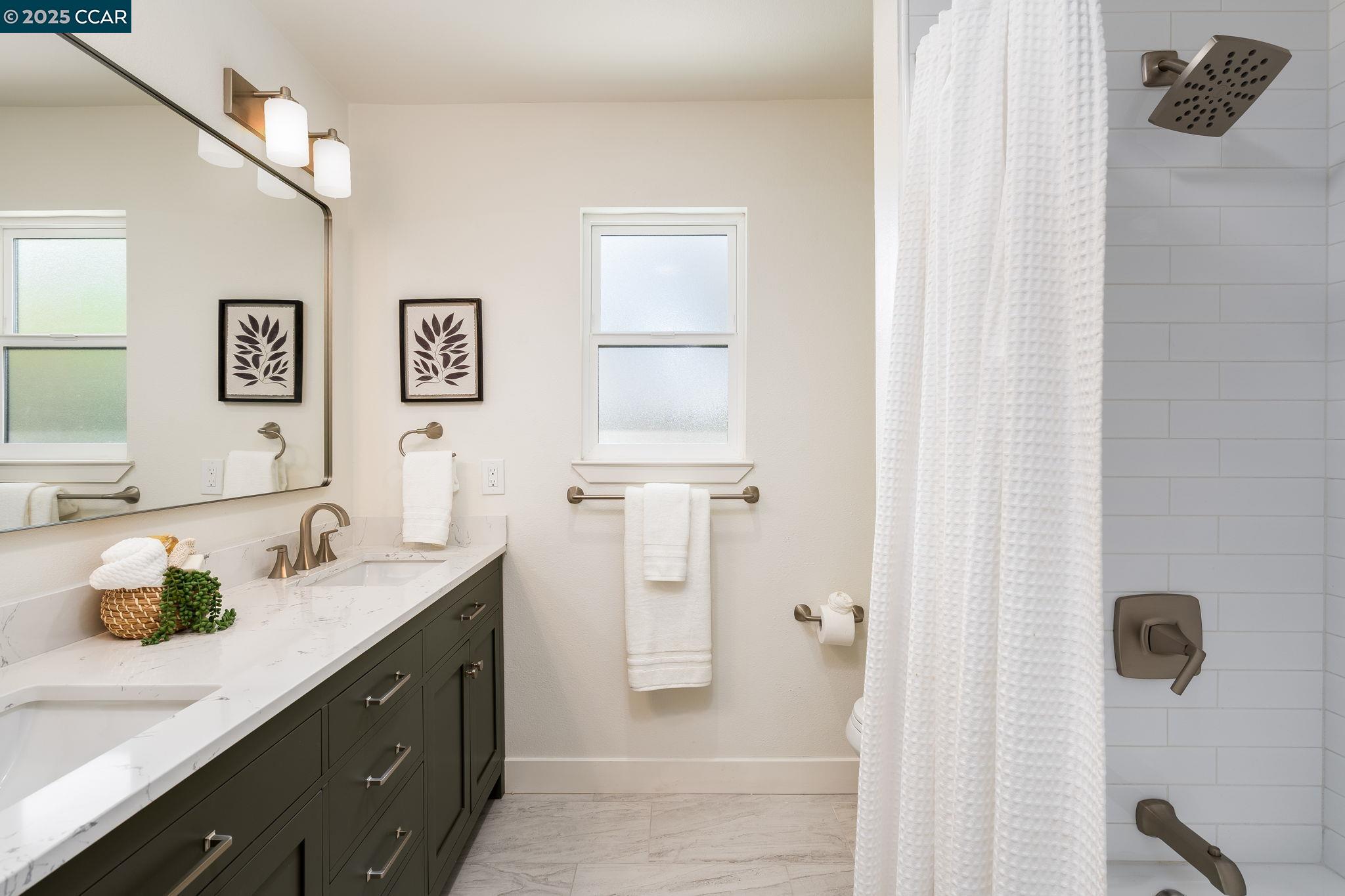 Detail Gallery Image 27 of 51 For 882 El Cerro, Danville,  CA 94526 - 4 Beds | 2/1 Baths