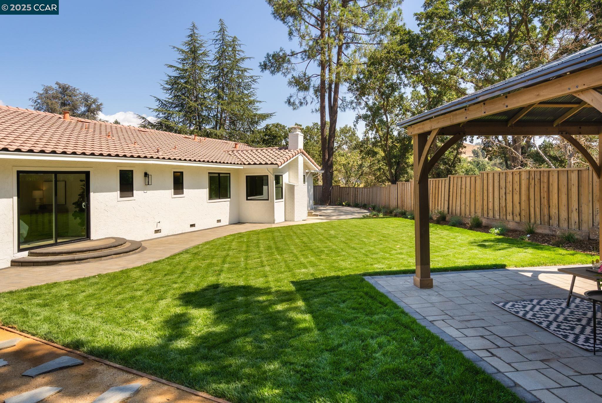 Detail Gallery Image 41 of 51 For 882 El Cerro, Danville,  CA 94526 - 4 Beds | 2/1 Baths