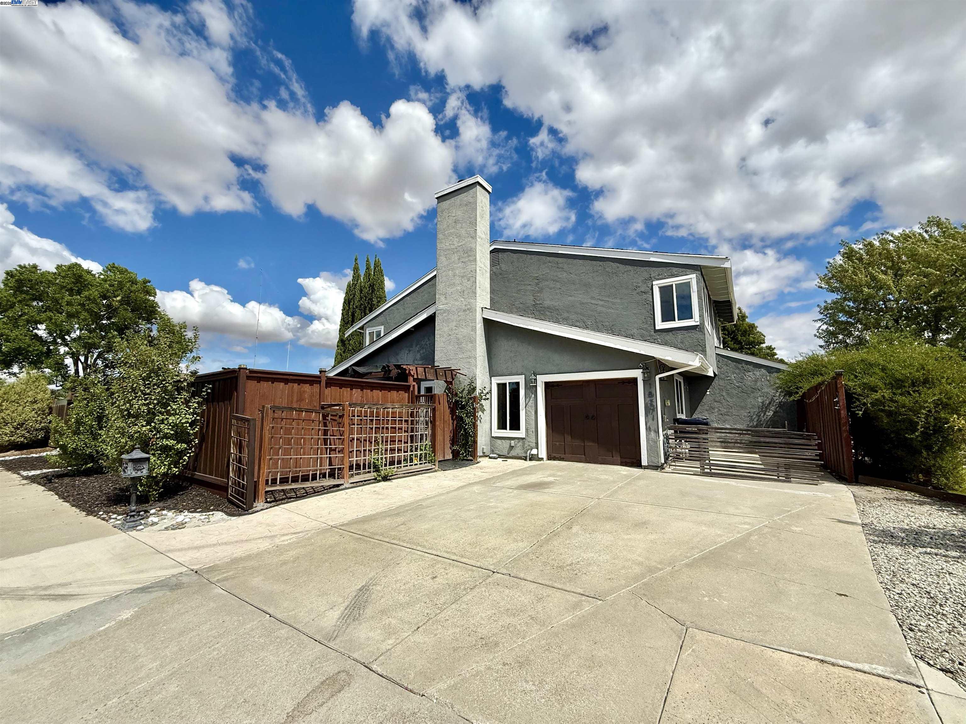 Front Image Thumbnail for BE41111394