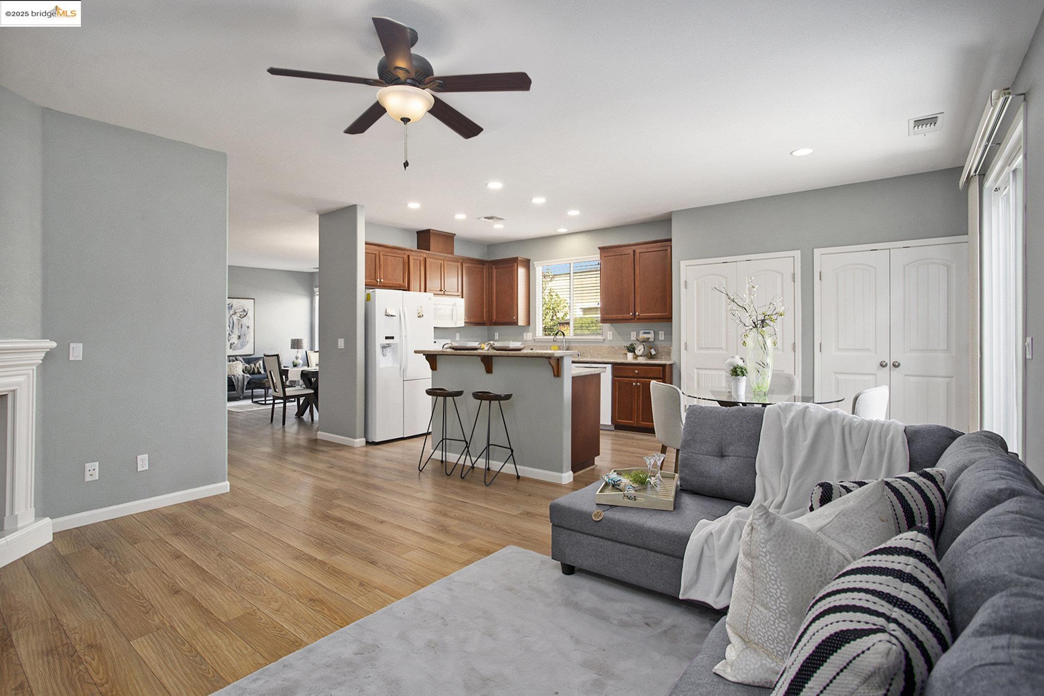 Detail Gallery Image 11 of 29 For 3005 Rancho Bernado Dr, Bay Point,  CA 94565 - 4 Beds | 2 Baths