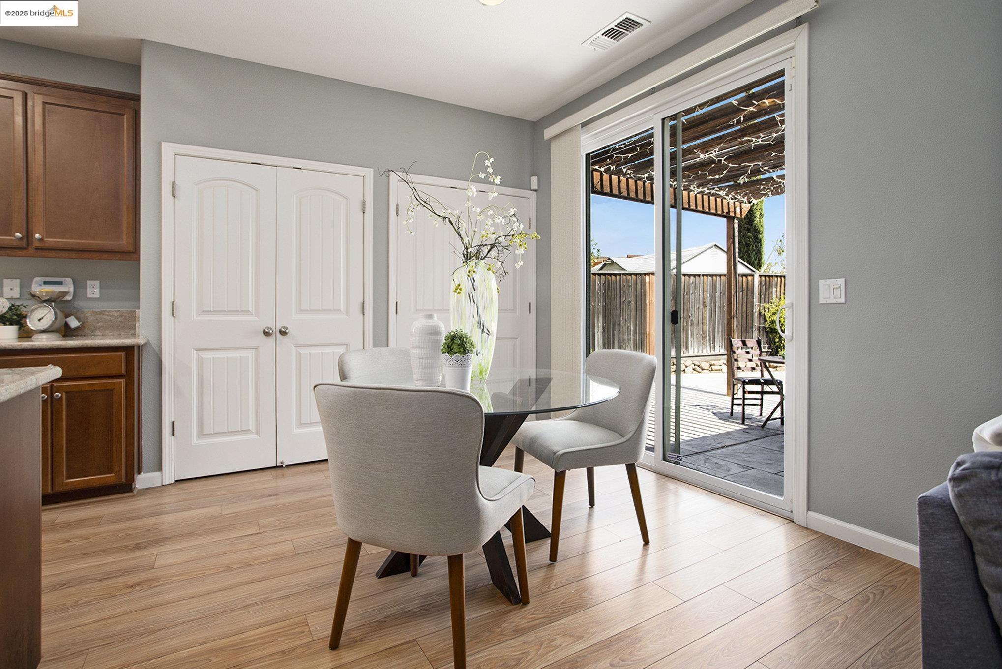 Detail Gallery Image 12 of 29 For 3005 Rancho Bernado Dr, Bay Point,  CA 94565 - 4 Beds | 2 Baths