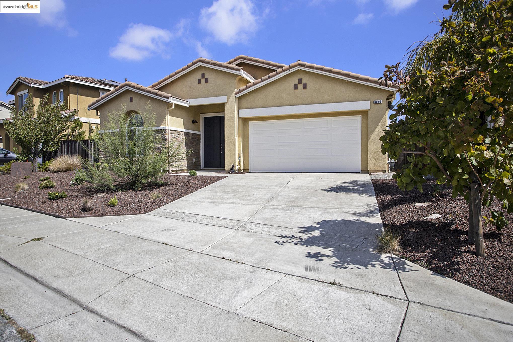 Detail Gallery Image 3 of 29 For 3005 Rancho Bernado Dr, Bay Point,  CA 94565 - 4 Beds | 2 Baths