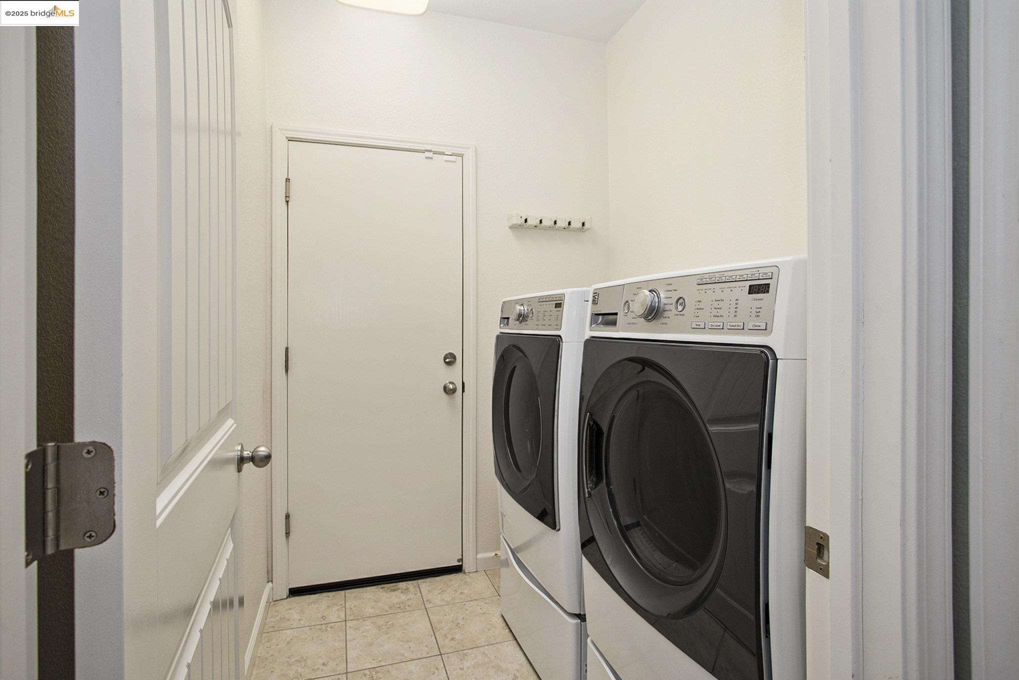 Detail Gallery Image 24 of 29 For 3005 Rancho Bernado Dr, Bay Point,  CA 94565 - 4 Beds | 2 Baths