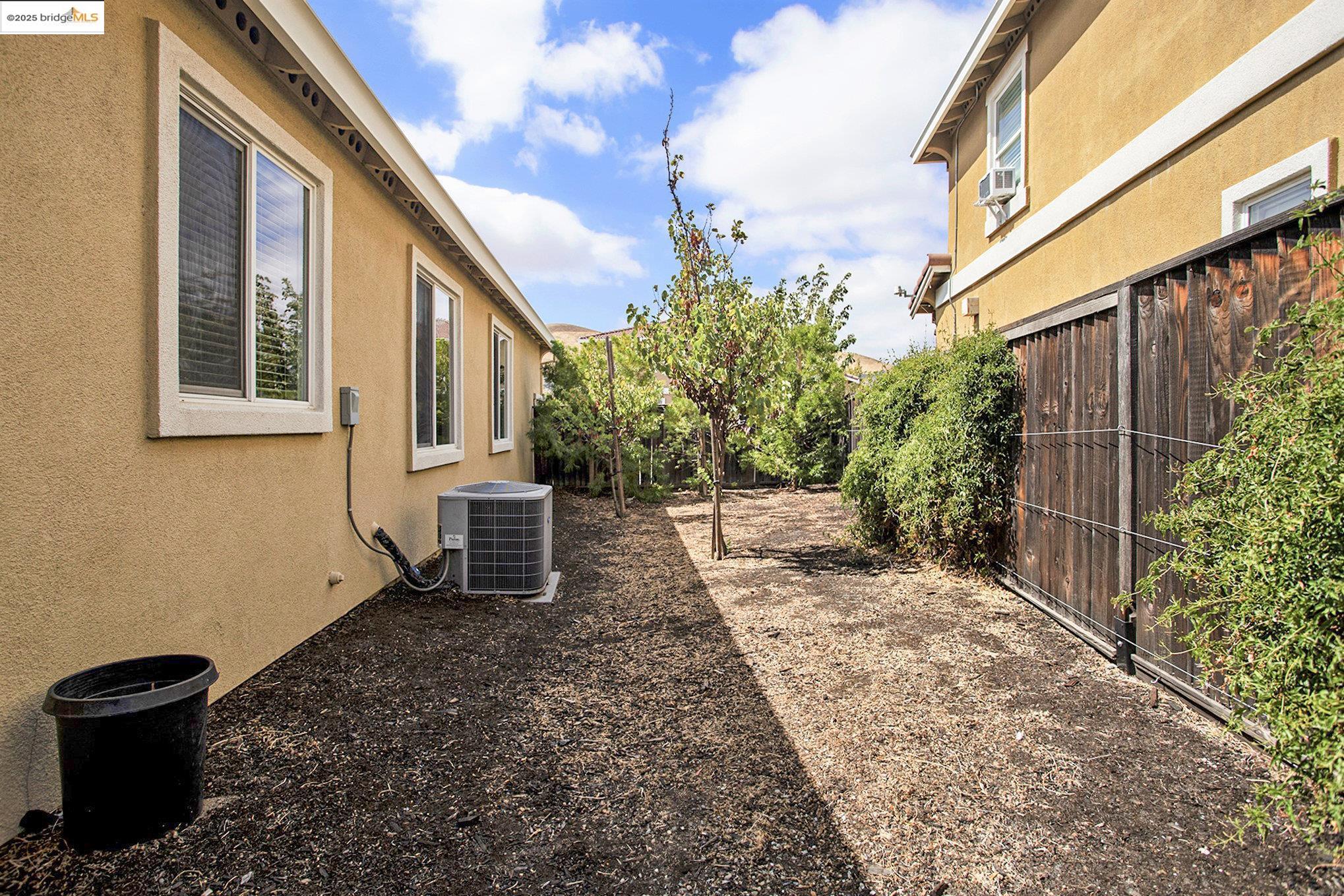 Detail Gallery Image 27 of 29 For 3005 Rancho Bernado Dr, Bay Point,  CA 94565 - 4 Beds | 2 Baths