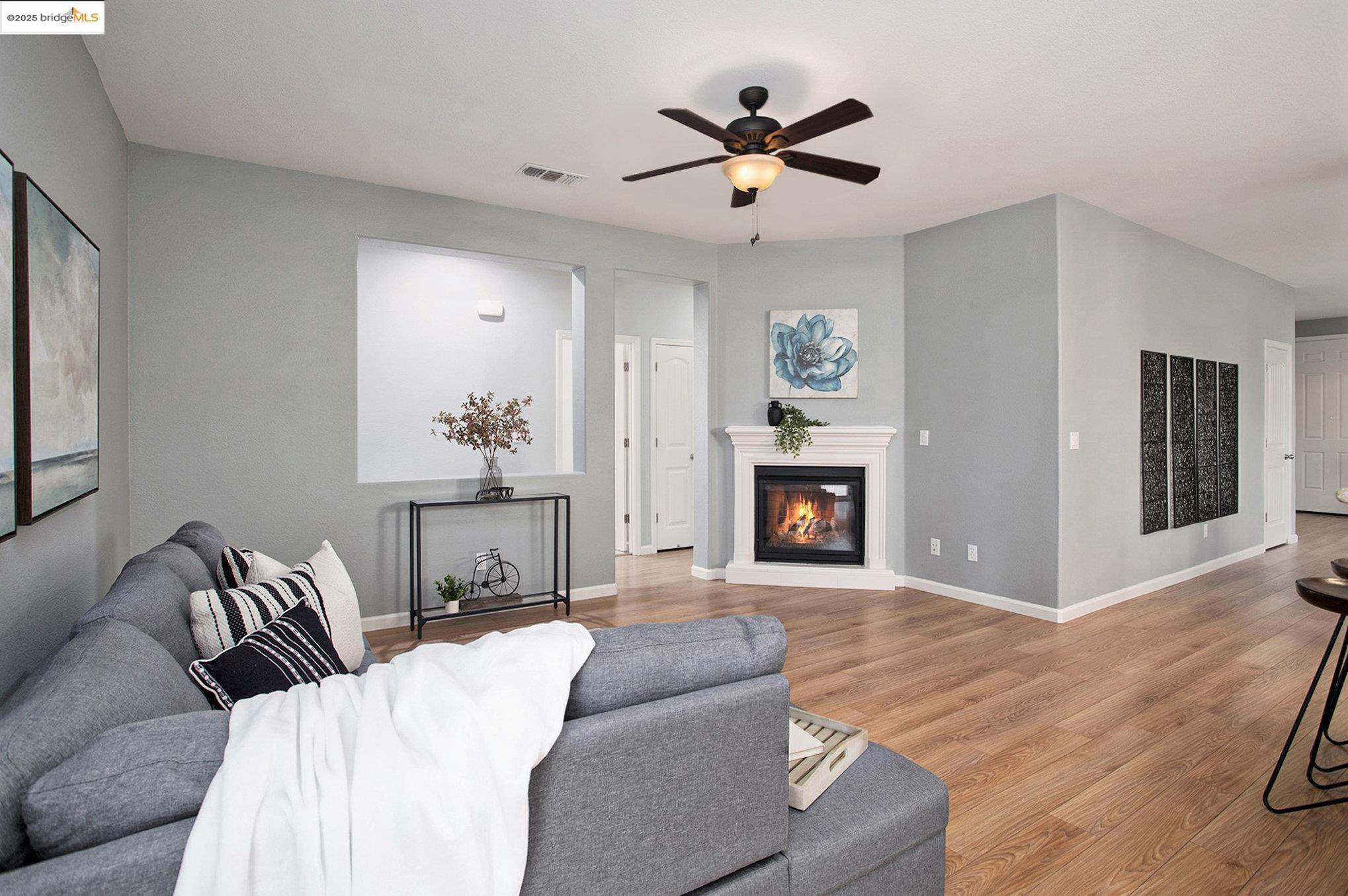 Detail Gallery Image 10 of 29 For 3005 Rancho Bernado Dr, Bay Point,  CA 94565 - 4 Beds | 2 Baths