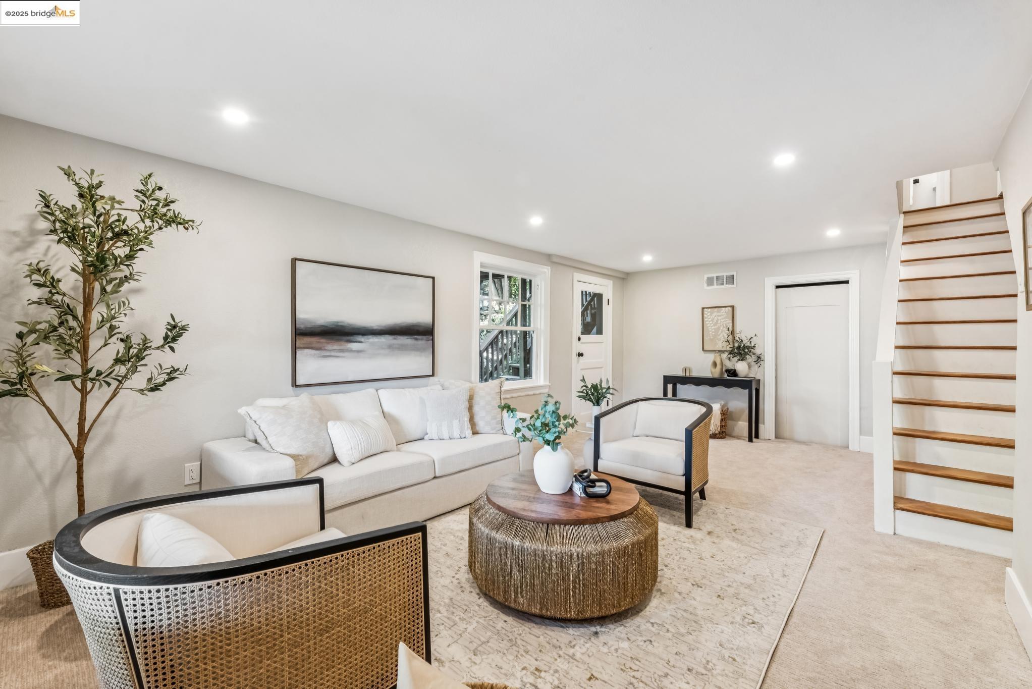 Detail Gallery Image 40 of 57 For 725 Carlston Ave, Oakland,  CA 94610 - 4 Beds | 2 Baths