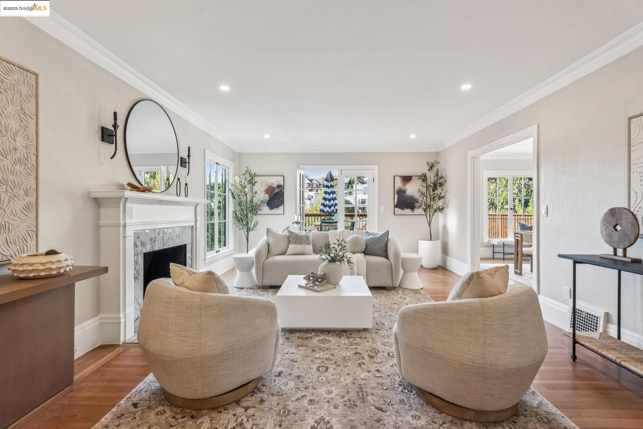 Detail Gallery Image 7 of 57 For 725 Carlston Ave, Oakland,  CA 94610 - 4 Beds | 2 Baths