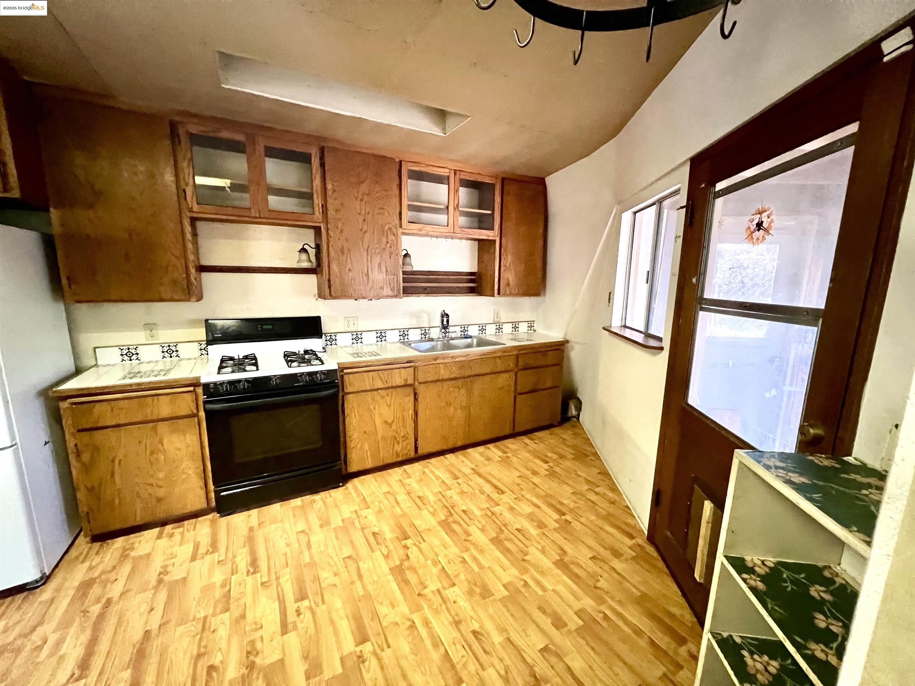 Detail Gallery Image 5 of 35 For 21681 Fern Ln, Sonora,  CA 95370 - 3 Beds | 2 Baths