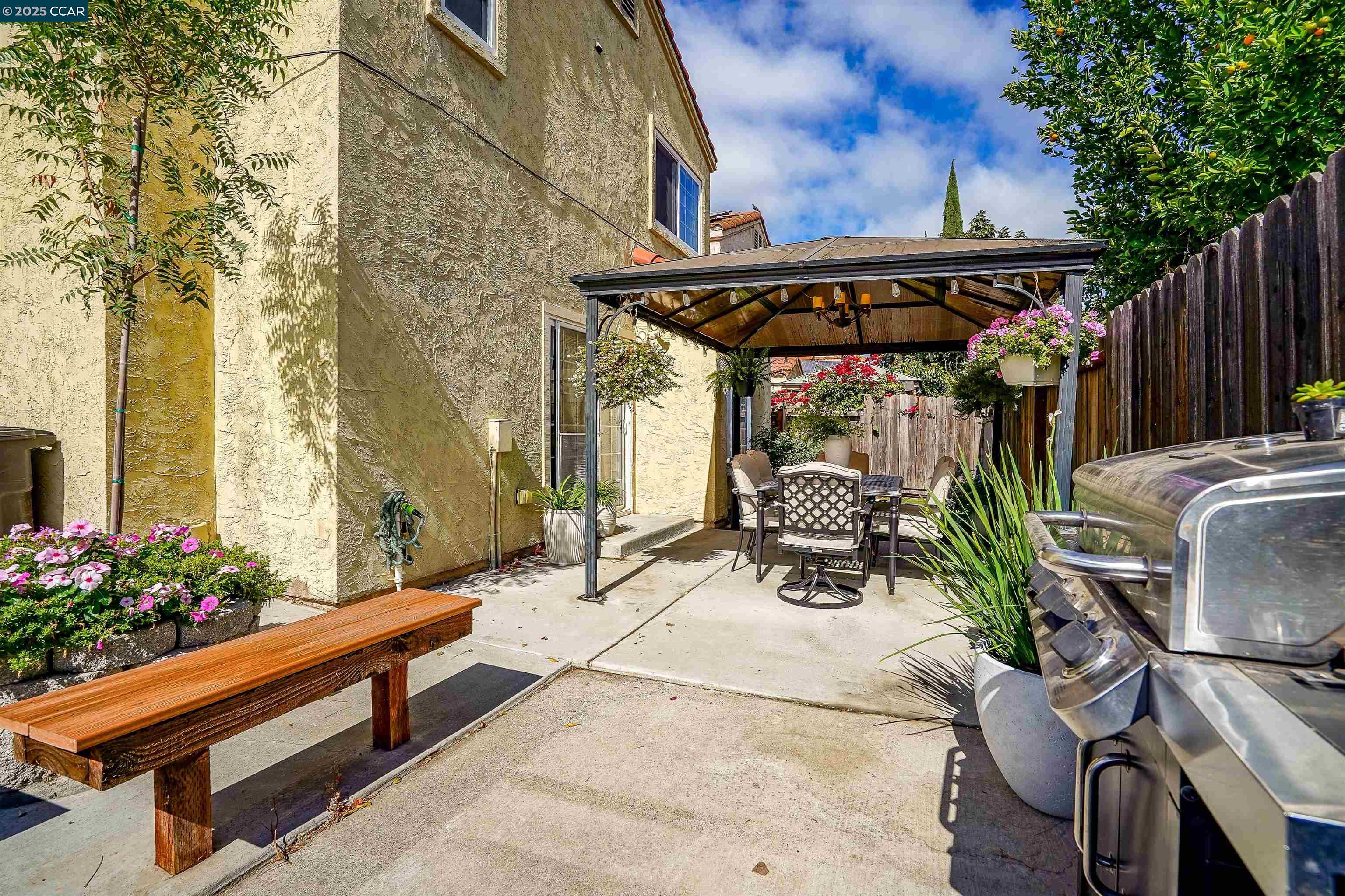 Detail Gallery Image 34 of 37 For 1031 Burnham, Pittsburg,  CA 94565 - 4 Beds | 2/1 Baths