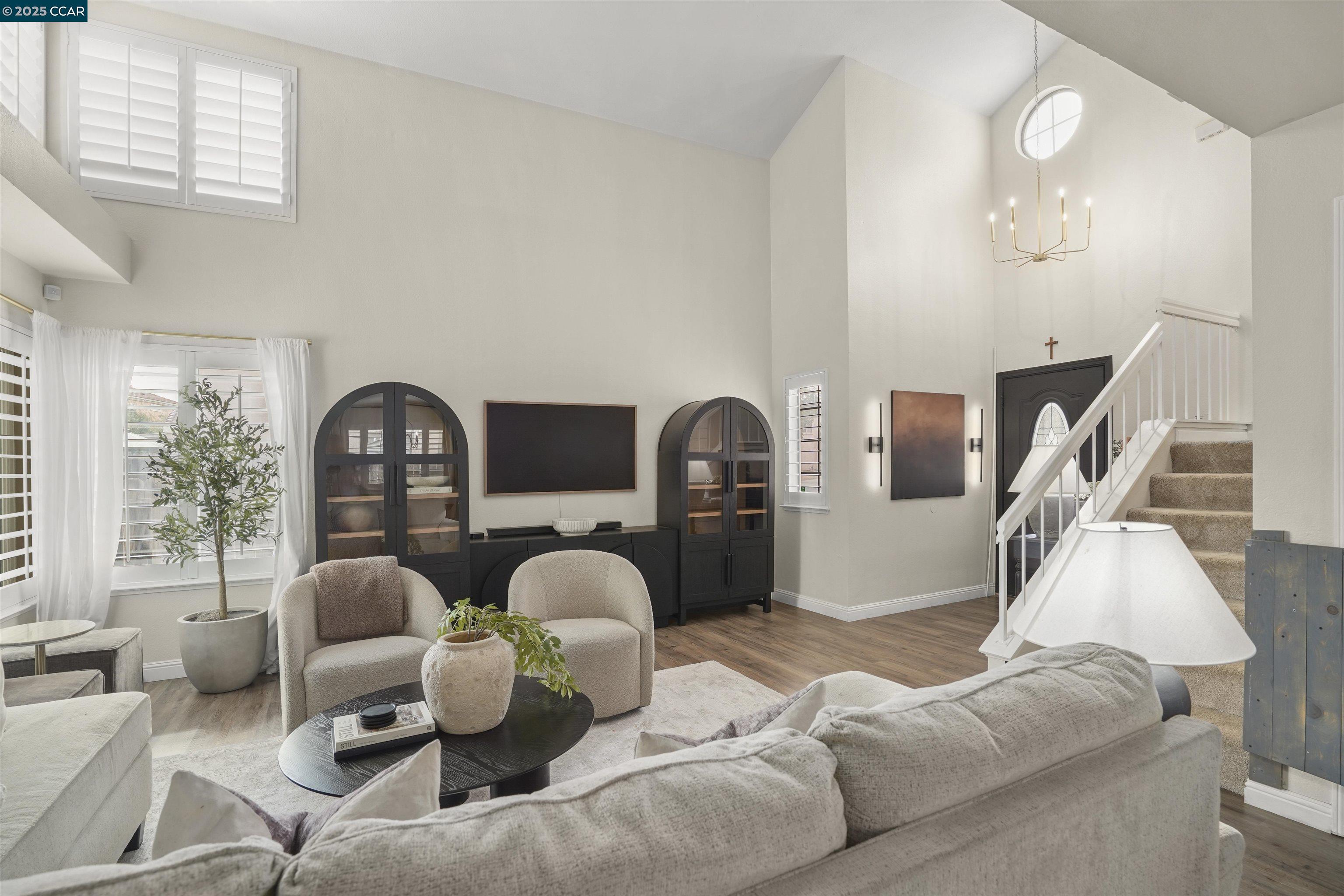 Detail Gallery Image 10 of 37 For 1031 Burnham, Pittsburg,  CA 94565 - 4 Beds | 2/1 Baths