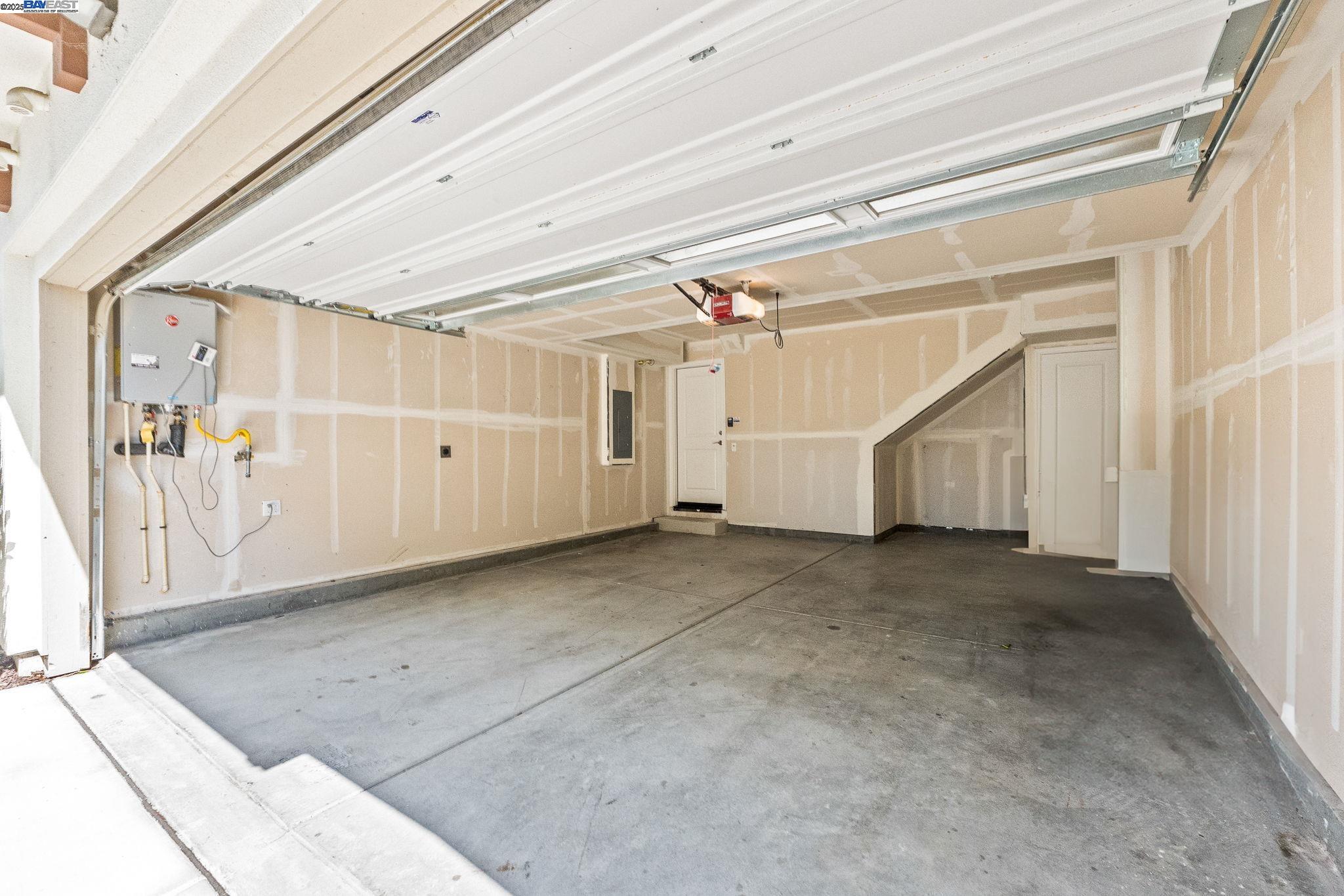Photo #33: 41111402 Listing: Photo #33