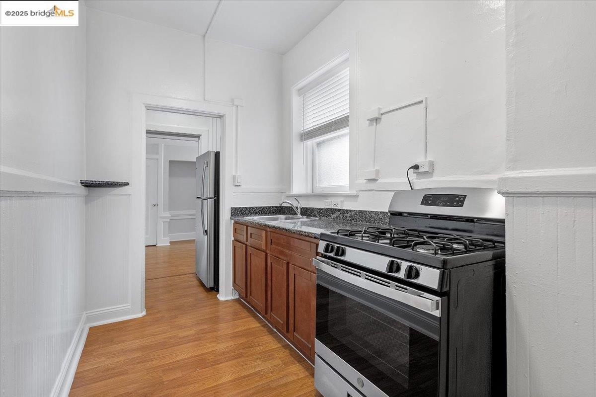Detail Gallery Image 8 of 17 For 184 13th St, Oakland,  CA 94612 - – Beds | – Baths