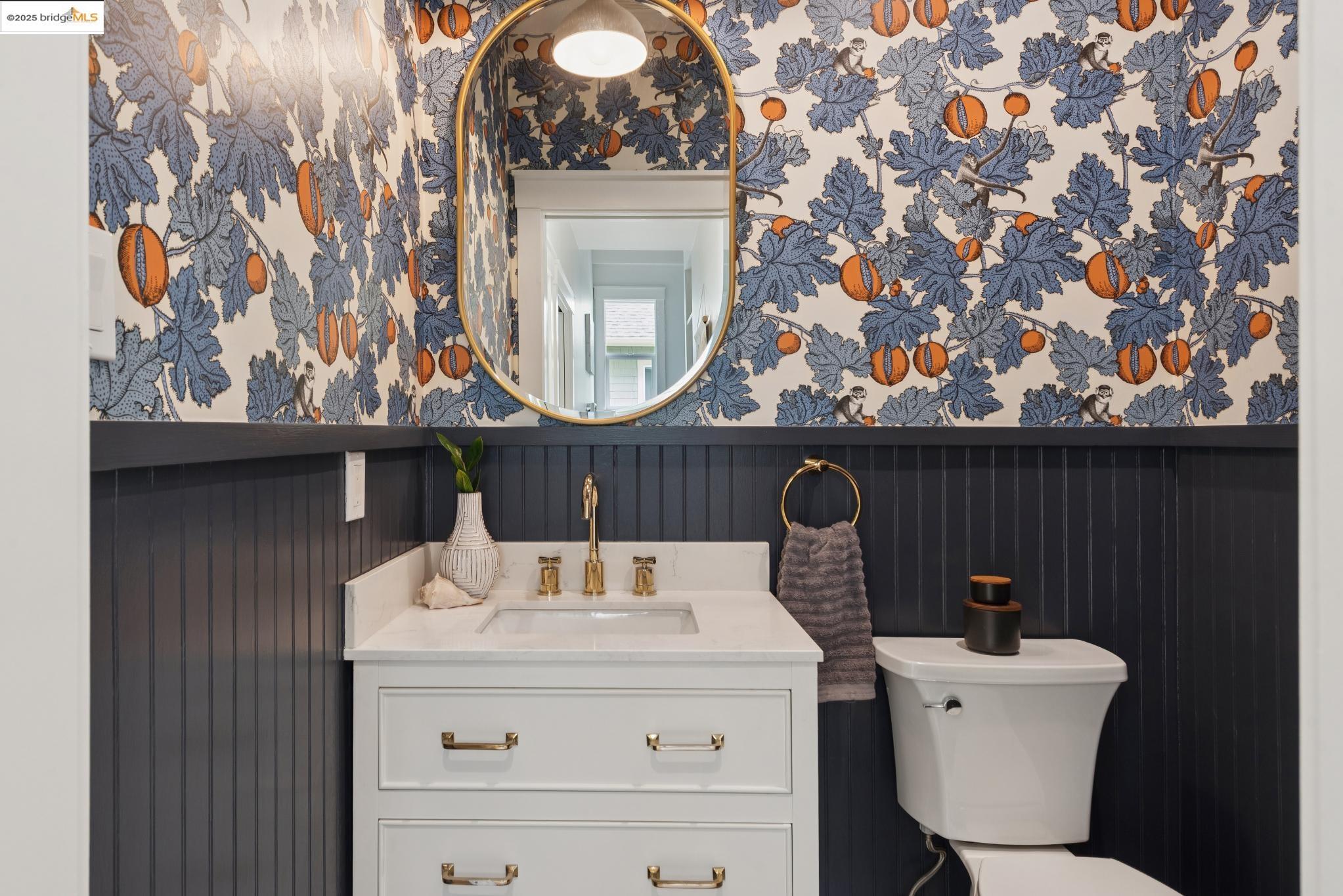 Detail Gallery Image 22 of 59 For 1630 Derby St, Berkeley,  CA 94703 - 5 Beds | 3/1 Baths