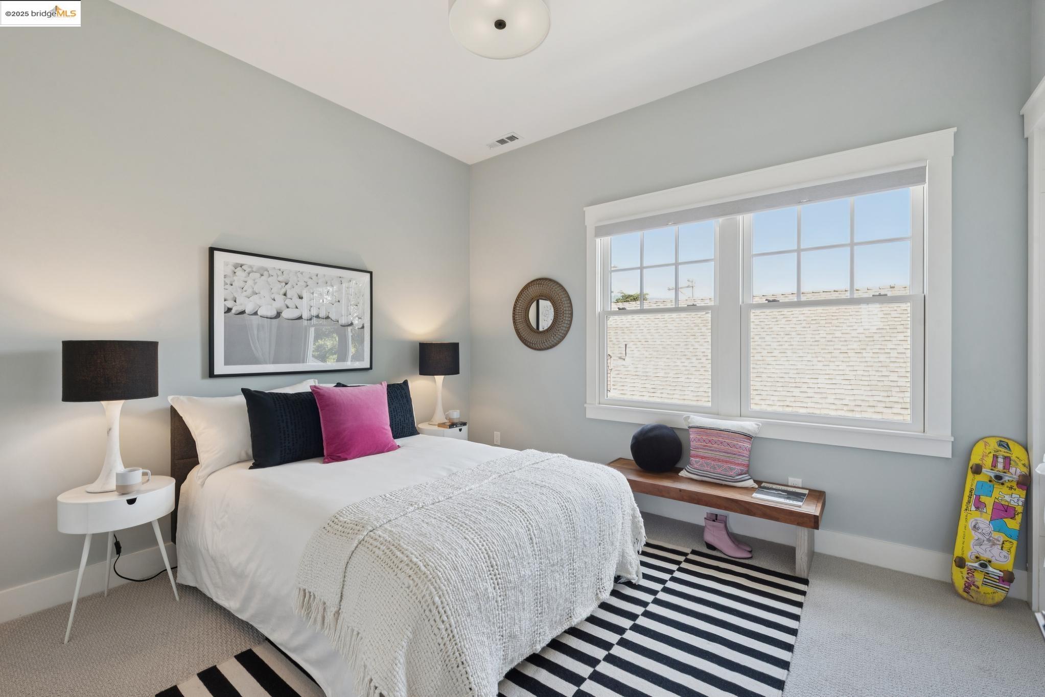 Detail Gallery Image 38 of 59 For 1630 Derby St, Berkeley,  CA 94703 - 5 Beds | 3/1 Baths