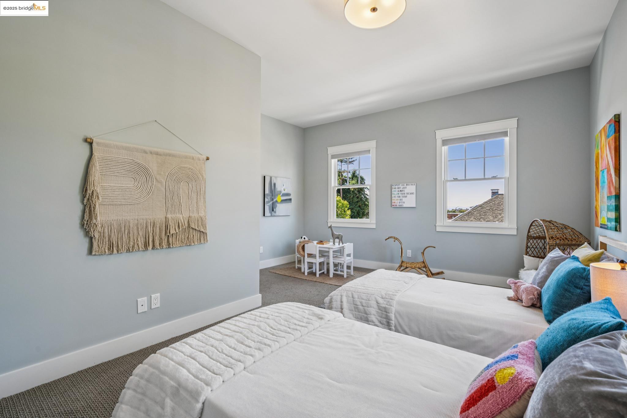 Detail Gallery Image 44 of 59 For 1630 Derby St, Berkeley,  CA 94703 - 5 Beds | 3/1 Baths