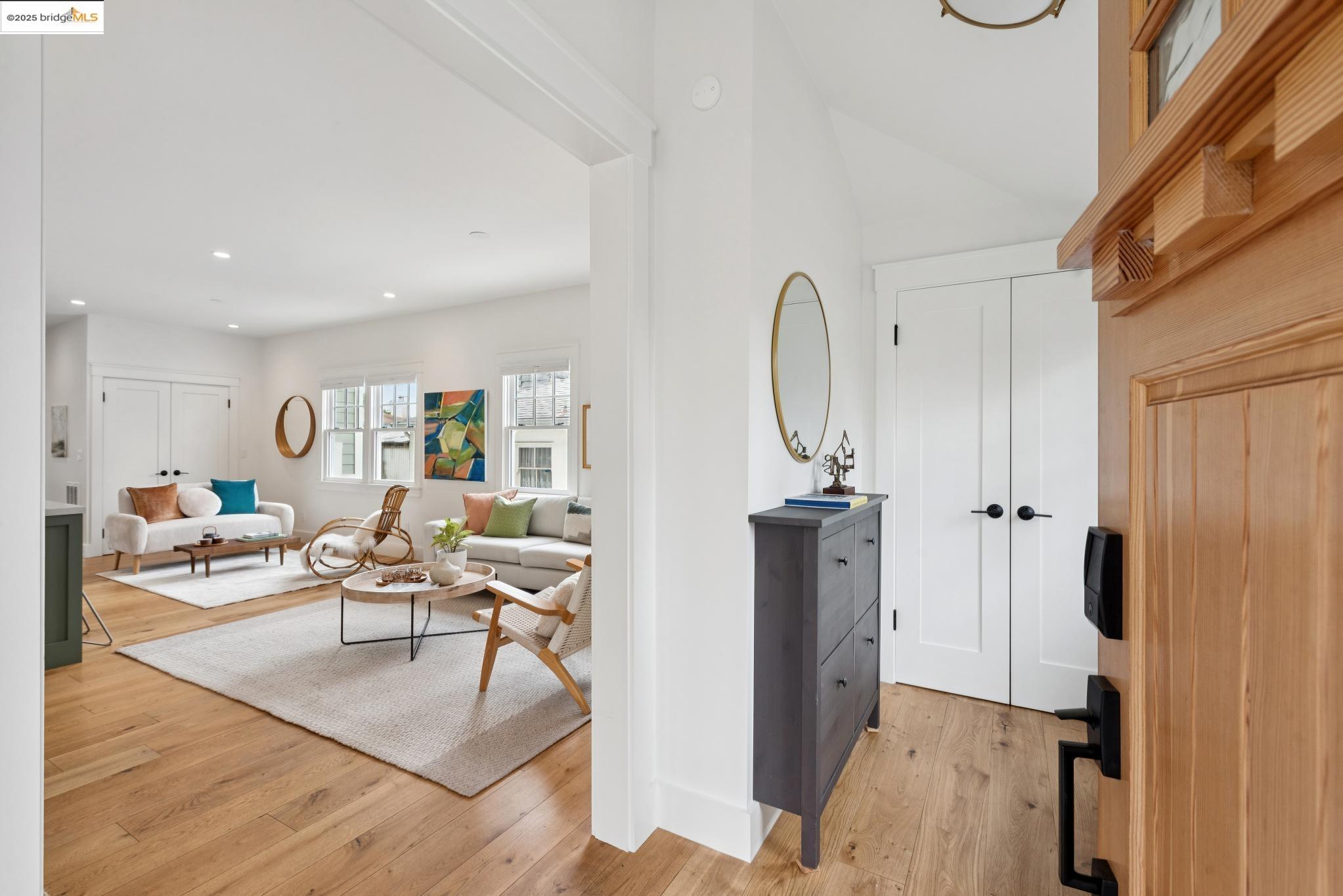 Detail Gallery Image 6 of 59 For 1630 Derby St, Berkeley,  CA 94703 - 5 Beds | 3/1 Baths