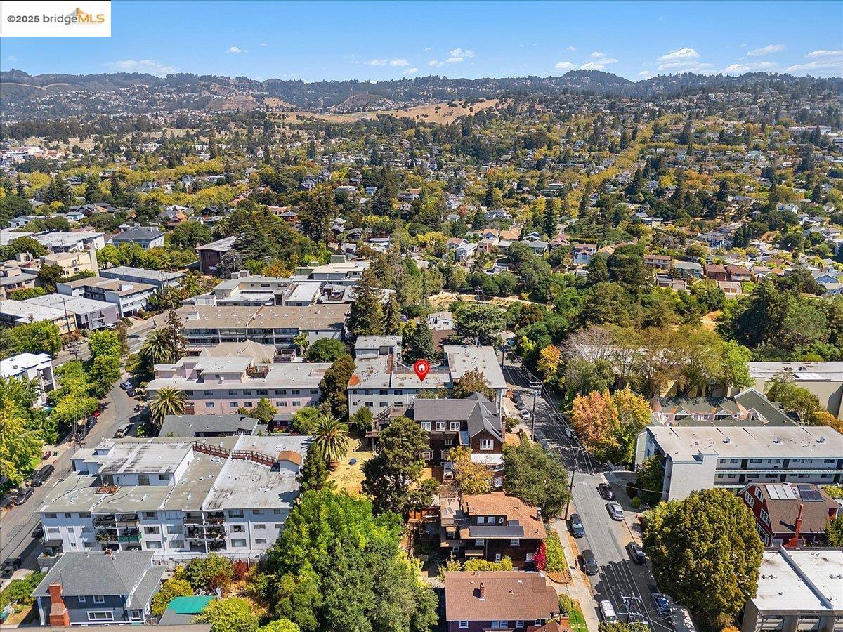 Detail Gallery Image 18 of 19 For 671 Vernon St, Oakland,  CA 94610 - – Beds | – Baths