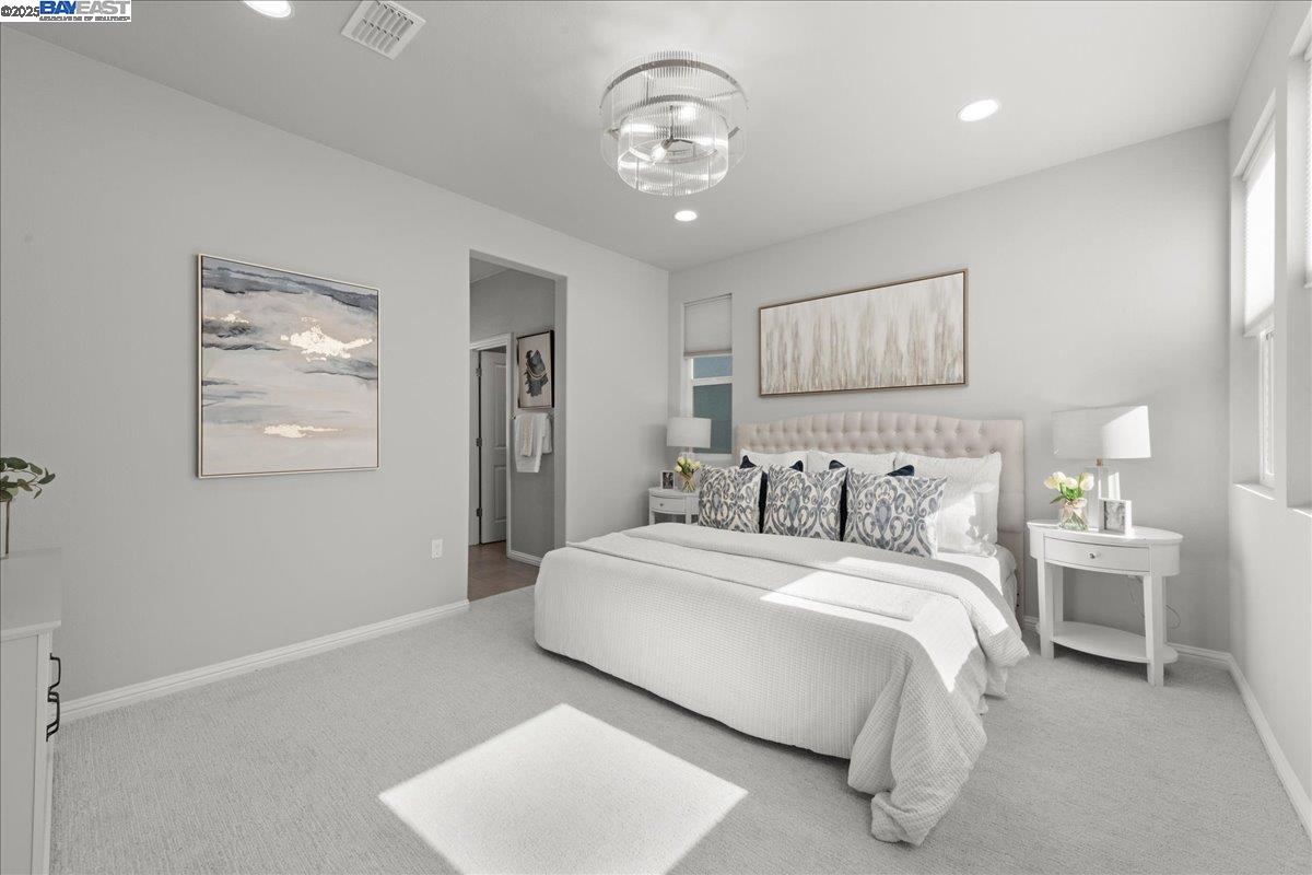 Detail Gallery Image 13 of 38 For 4386 Healdsburg Way, Dublin,  CA 94568 - 4 Beds | 3/1 Baths