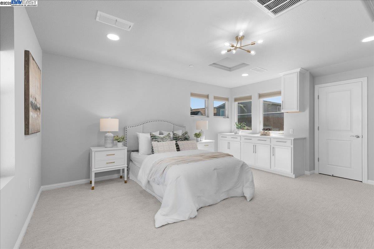 Detail Gallery Image 20 of 38 For 4386 Healdsburg Way, Dublin,  CA 94568 - 4 Beds | 3/1 Baths