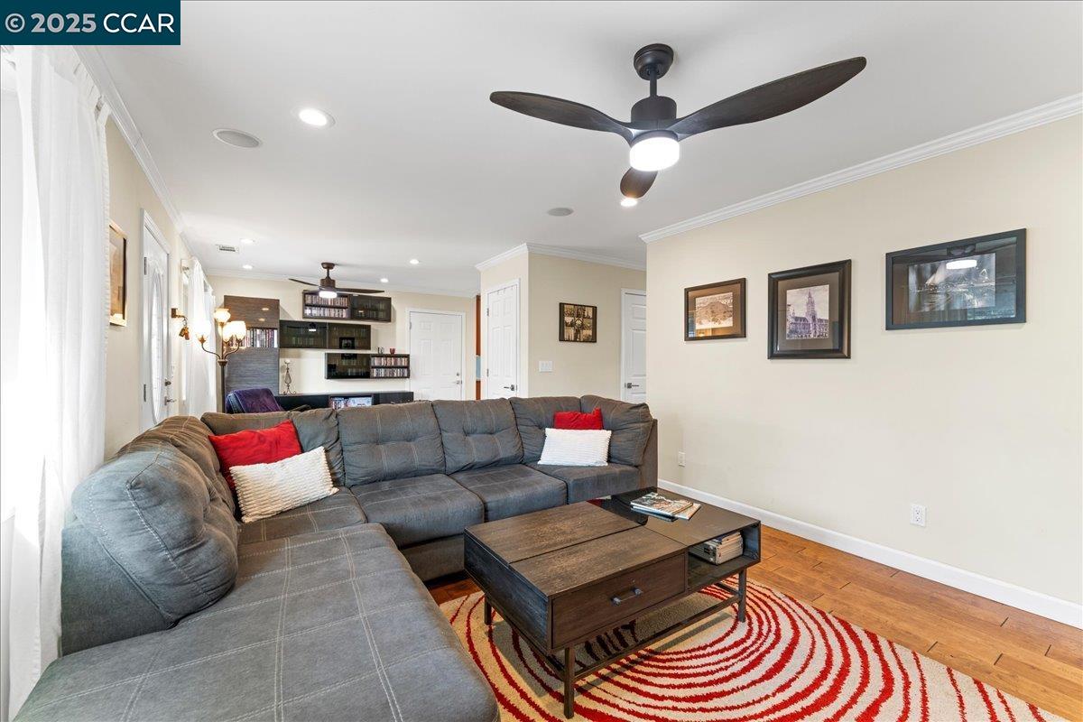 Detail Gallery Image 8 of 42 For 1236 Highland Blvd, Hayward,  CA 94542 - 3 Beds | 2 Baths