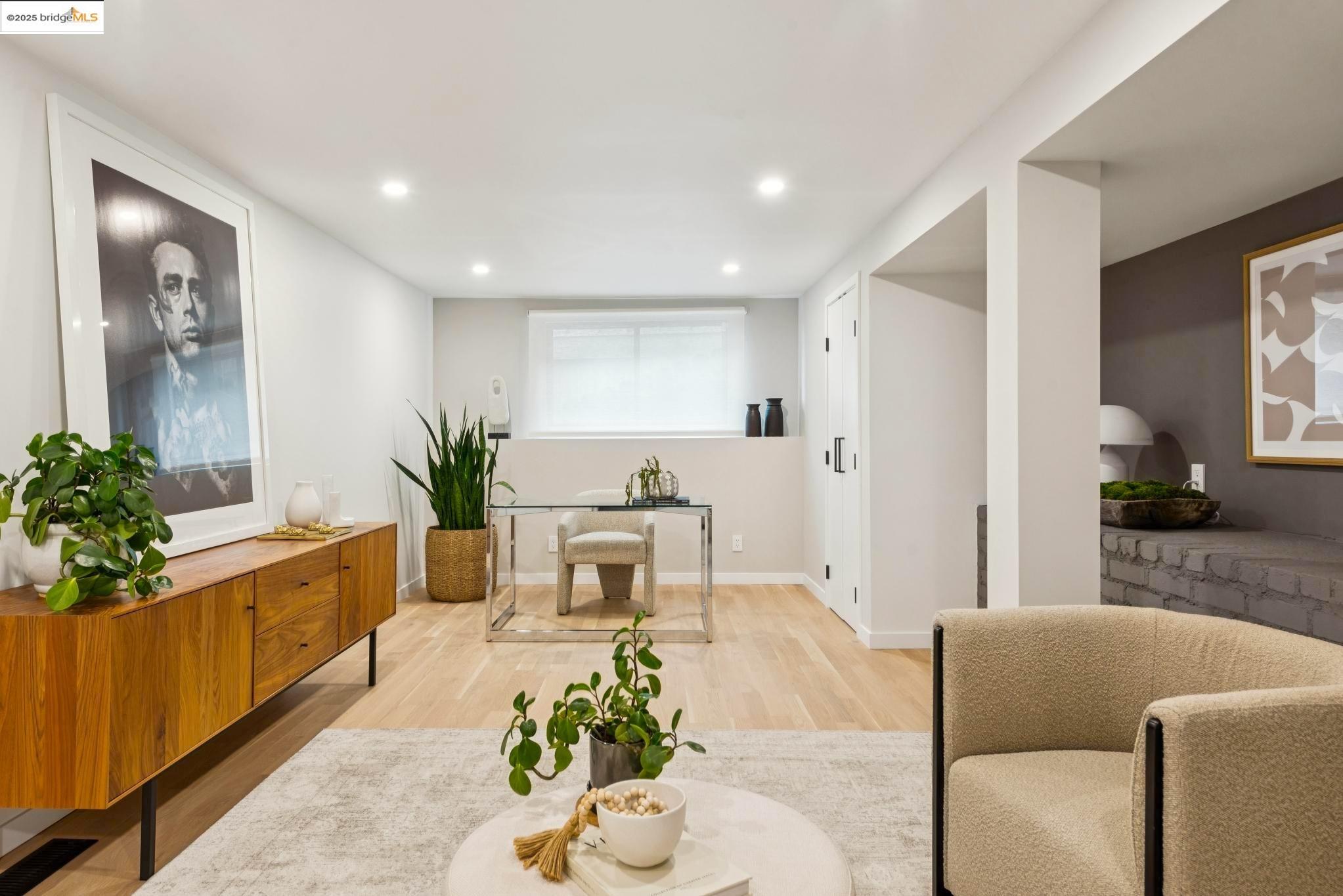 Detail Gallery Image 42 of 55 For 425 Creighton Way, Oakland,  CA 94619 - 4 Beds | 2 Baths