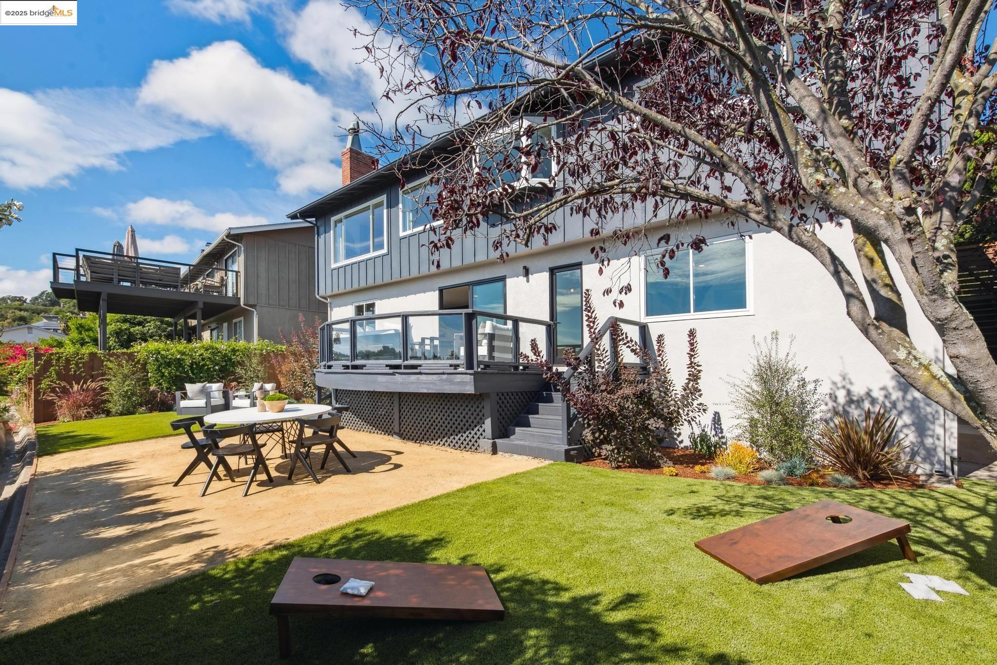 Detail Gallery Image 52 of 55 For 425 Creighton Way, Oakland,  CA 94619 - 4 Beds | 2 Baths