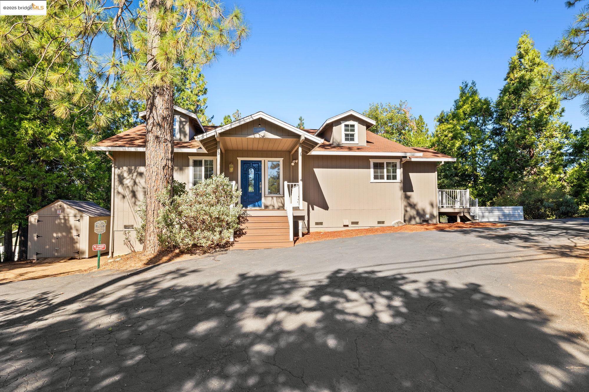 Detail Gallery Image 2 of 45 For 23890 Yellow Pine Rd, Twain Harte,  CA 95383 - 3 Beds | 2 Baths