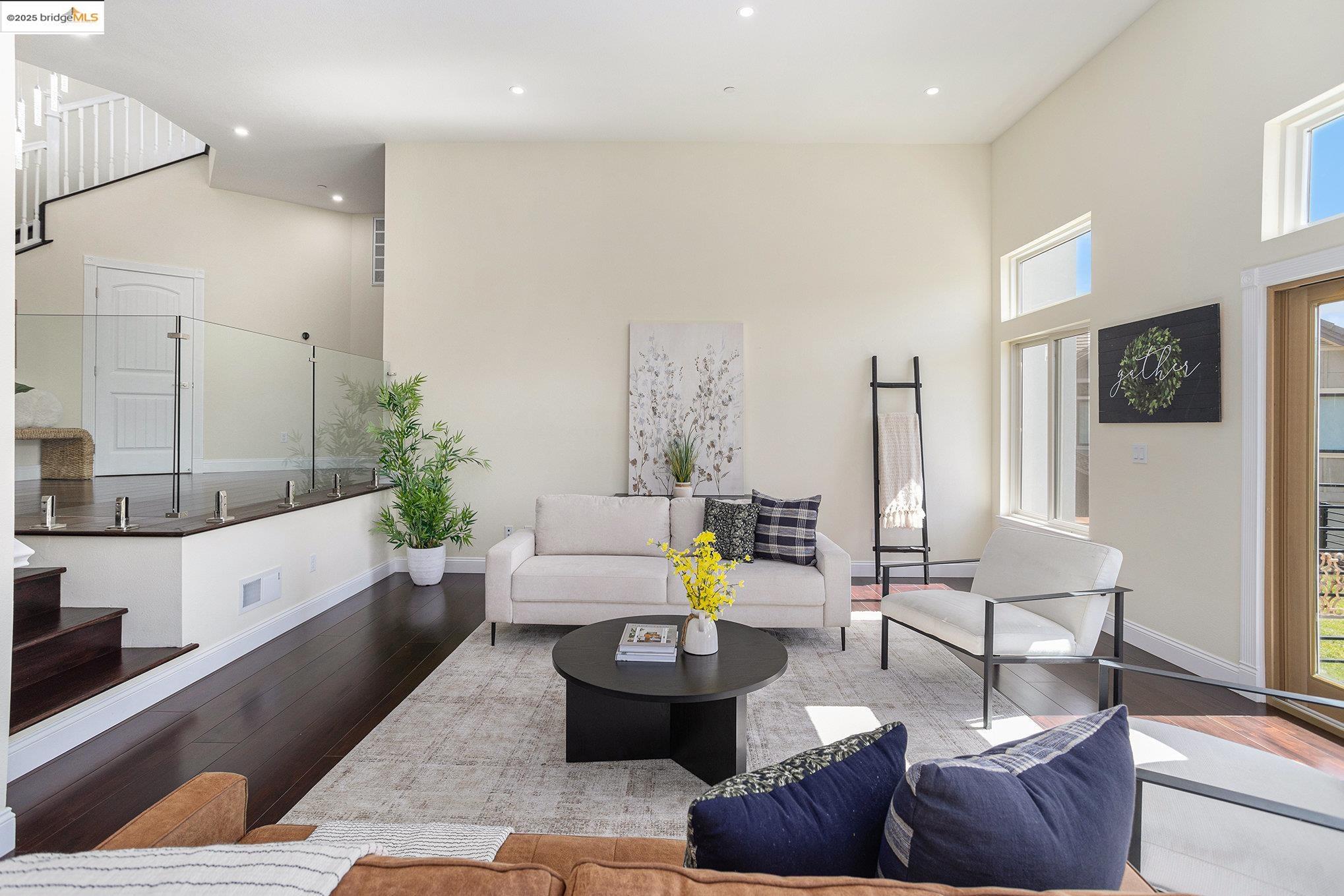 Detail Gallery Image 11 of 60 For 130 Arbor View Ln, Lafayette,  CA 94549 - 5 Beds | 4/1 Baths