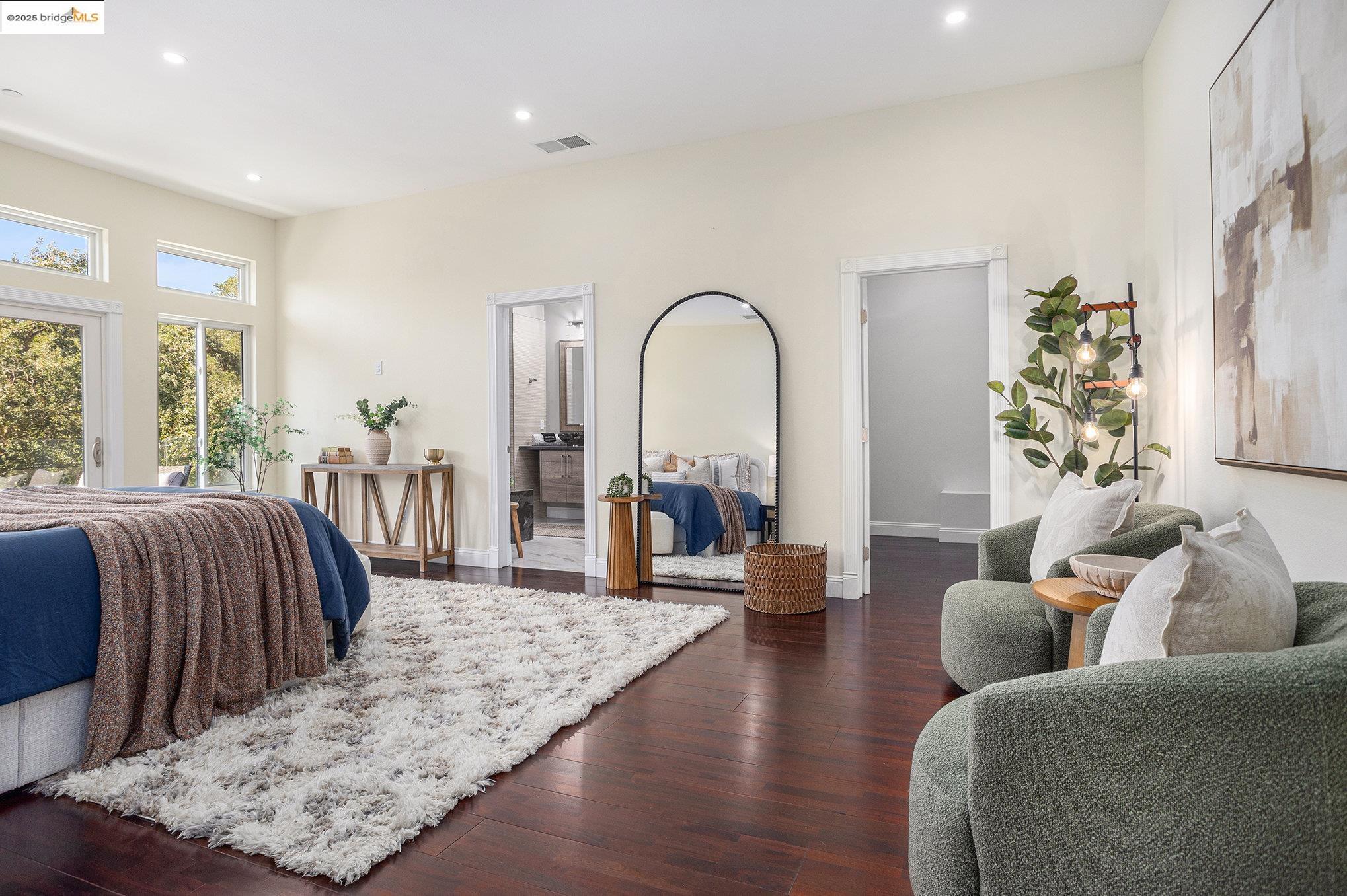 Detail Gallery Image 12 of 60 For 130 Arbor View Ln, Lafayette,  CA 94549 - 5 Beds | 4/1 Baths