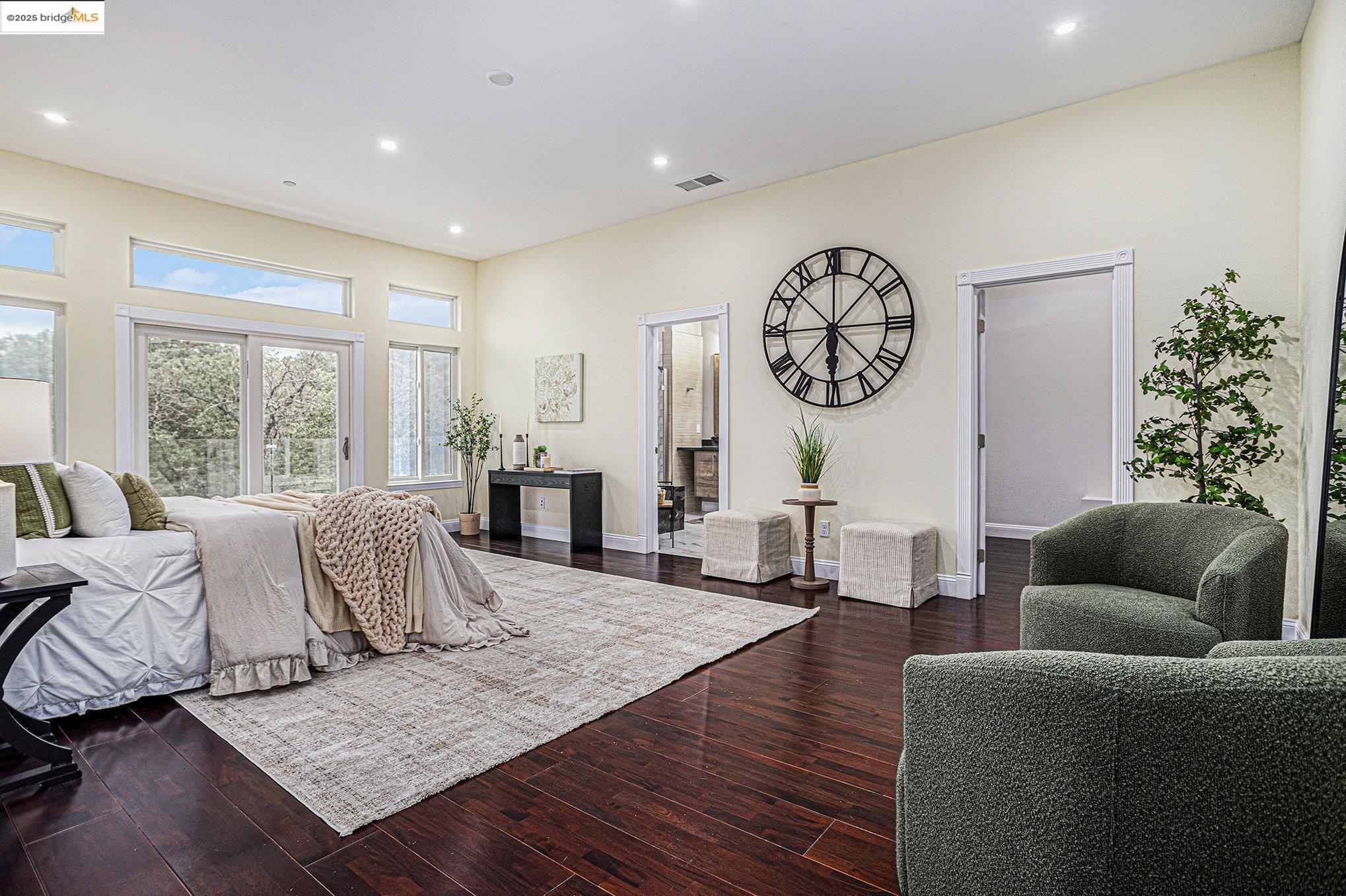 Detail Gallery Image 21 of 53 For 130 Arbor View Ln, Lafayette,  CA 94549 - 5 Beds | 4/1 Baths