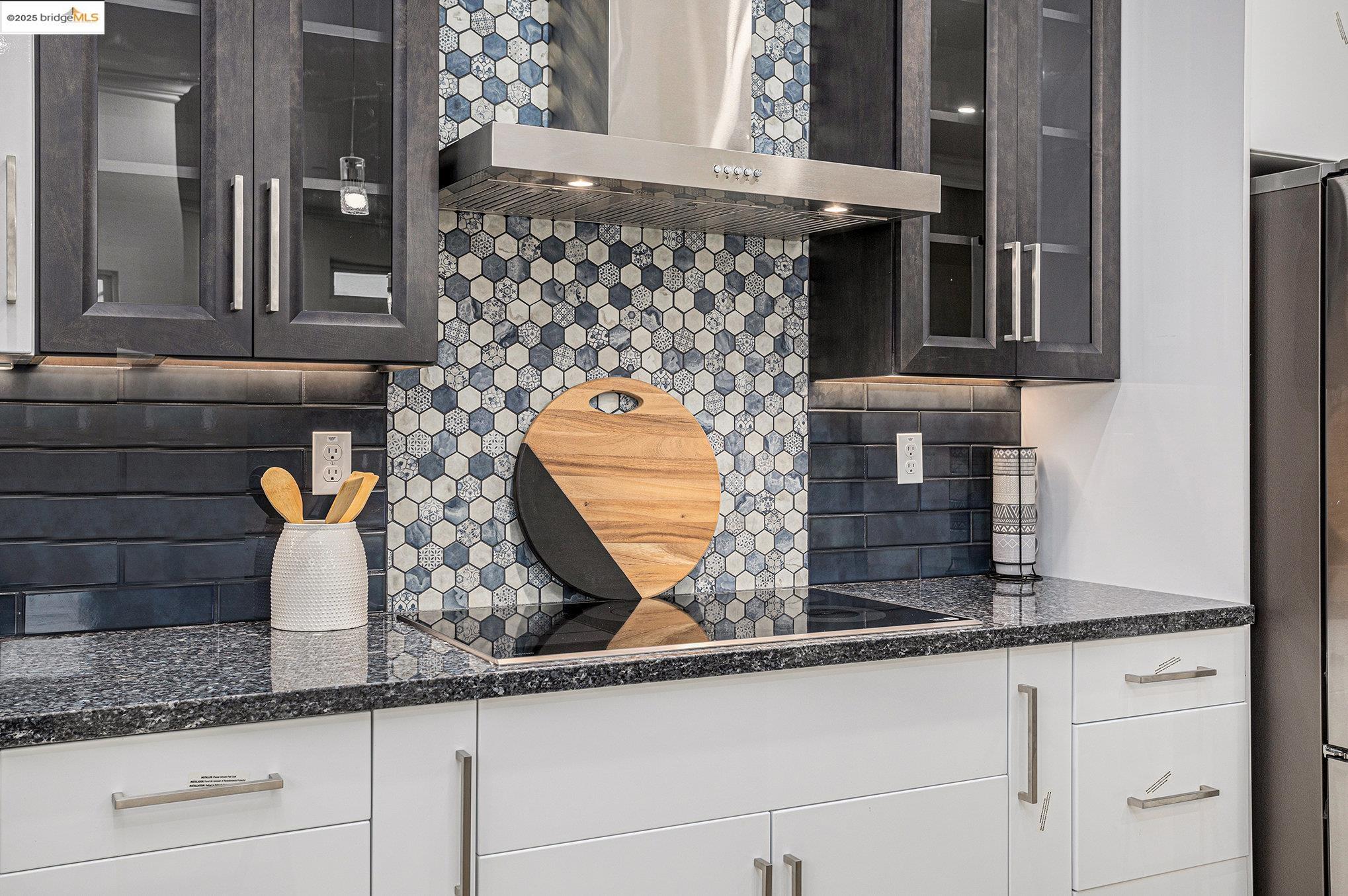 Detail Gallery Image 26 of 60 For 130 Arbor View Ln, Lafayette,  CA 94549 - 5 Beds | 4/1 Baths