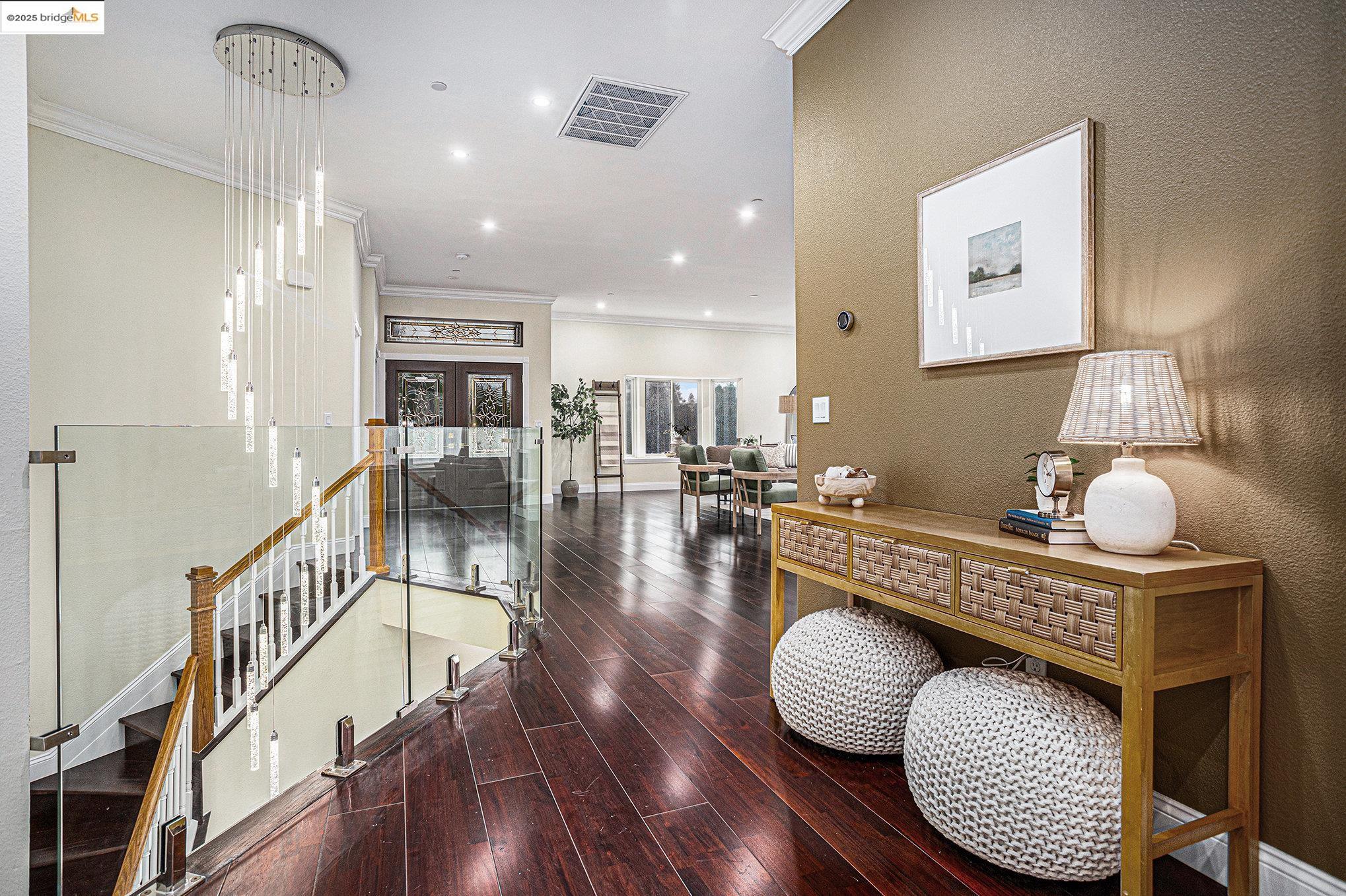 Detail Gallery Image 25 of 53 For 130 Arbor View Ln, Lafayette,  CA 94549 - 5 Beds | 4/1 Baths
