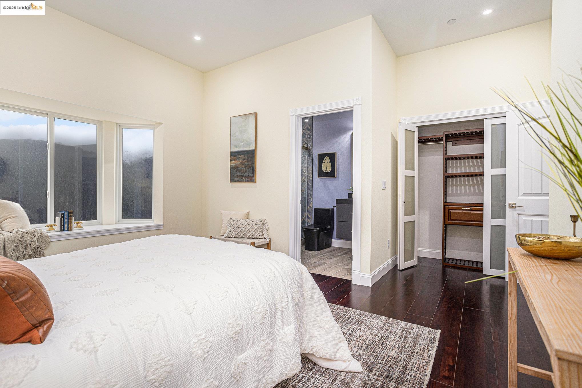 Detail Gallery Image 37 of 60 For 130 Arbor View Ln, Lafayette,  CA 94549 - 5 Beds | 4/1 Baths