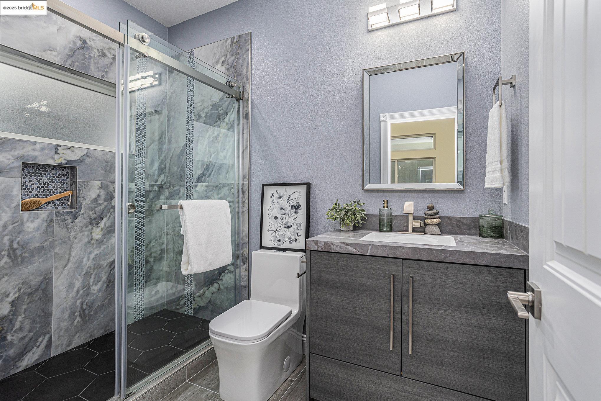 Detail Gallery Image 43 of 60 For 130 Arbor View Ln, Lafayette,  CA 94549 - 5 Beds | 4/1 Baths