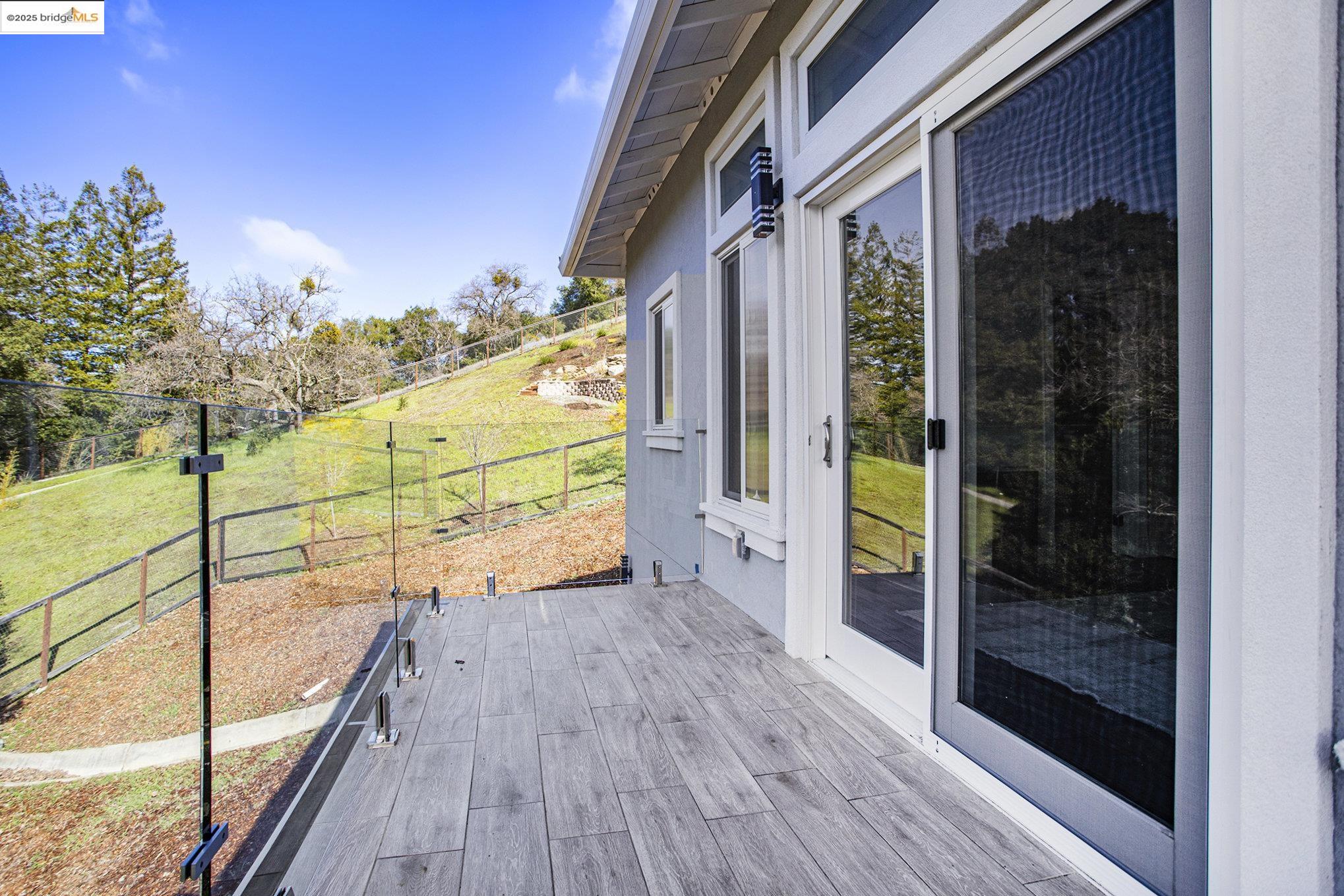 Detail Gallery Image 40 of 53 For 130 Arbor View Ln, Lafayette,  CA 94549 - 5 Beds | 4/1 Baths