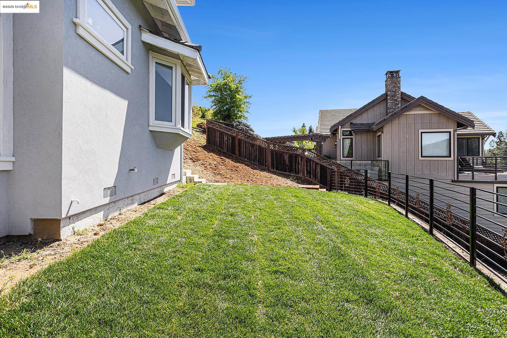 Detail Gallery Image 50 of 60 For 130 Arbor View Ln, Lafayette,  CA 94549 - 5 Beds | 4/1 Baths