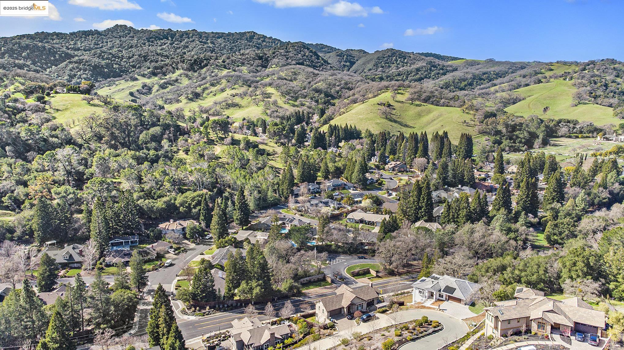 Detail Gallery Image 58 of 60 For 130 Arbor View Ln, Lafayette,  CA 94549 - 5 Beds | 4/1 Baths