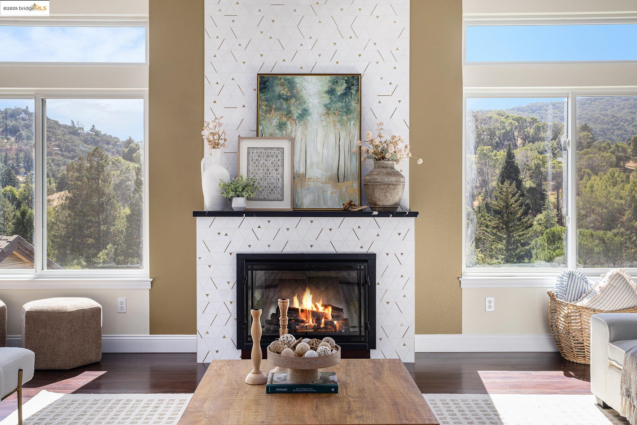 Detail Gallery Image 9 of 60 For 130 Arbor View Ln, Lafayette,  CA 94549 - 5 Beds | 4/1 Baths