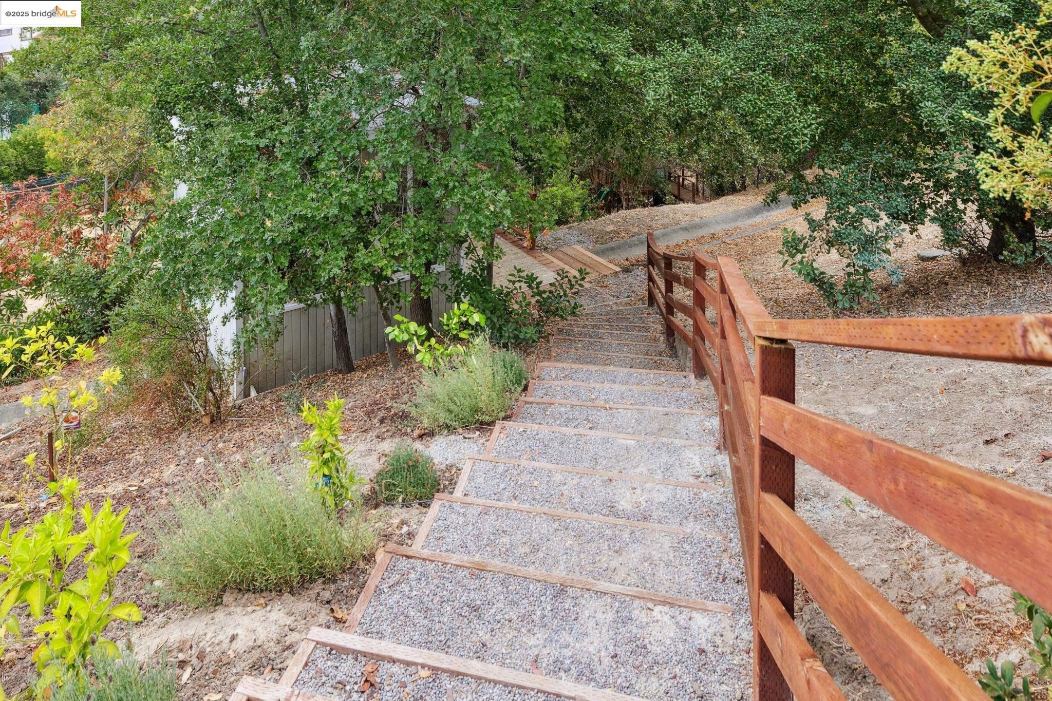 Detail Gallery Image 49 of 60 For 32 Pacer Pl., Walnut Creek,  CA 94596 - 3 Beds | 2 Baths
