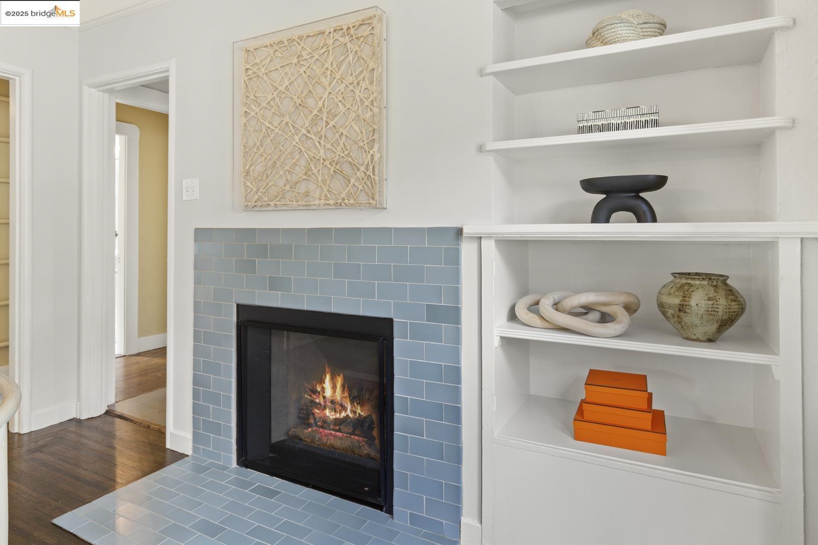 Detail Gallery Image 9 of 38 For 726 60th St, Oakland,  CA 94609 - 3 Beds | 1/1 Baths