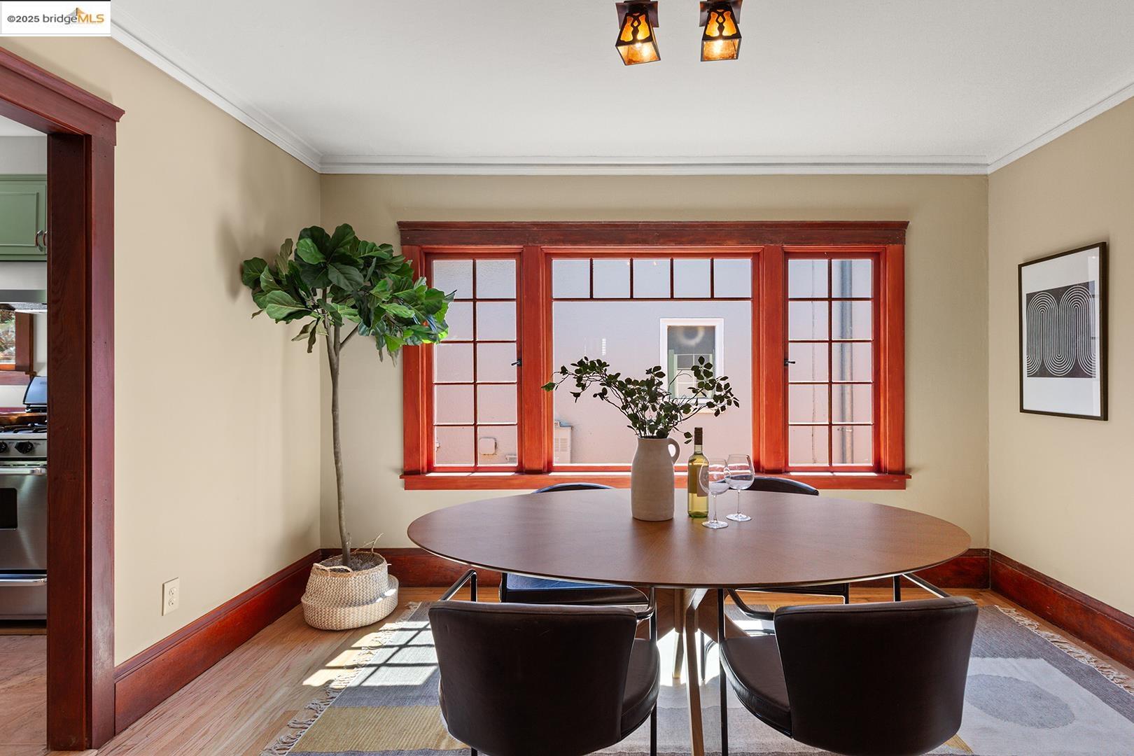 Detail Gallery Image 13 of 34 For 2723 Acton St, Berkeley,  CA 94702 - 2 Beds | 1 Baths